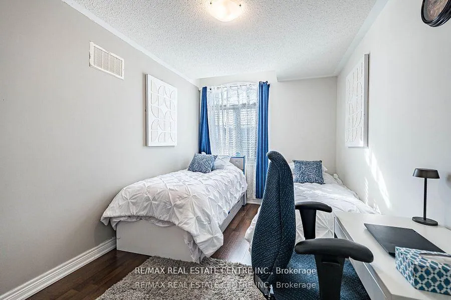 Photo 35 of 248 Inspire Boulevard, Brampton, Sandringham-Wellington North — HOMEH