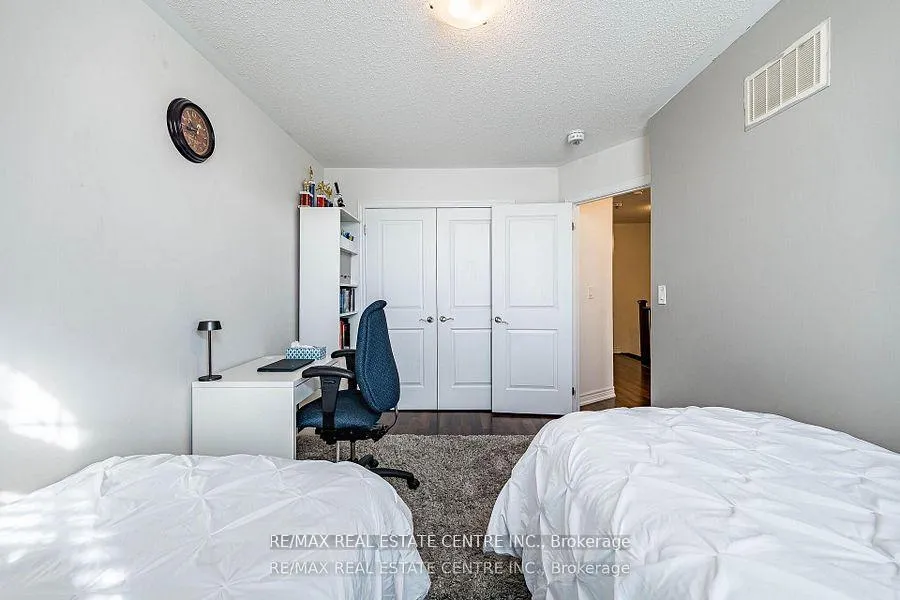 Photo 36 of 248 Inspire Boulevard, Brampton, Sandringham-Wellington North — HOMEH