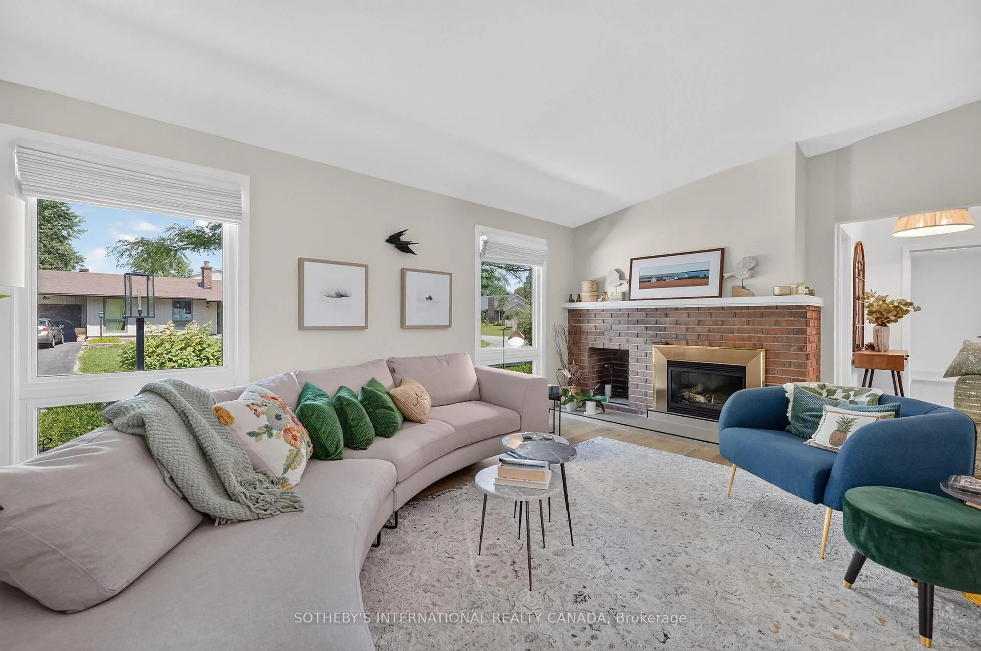 Photo 8 of 2 Parkglen Drive, Ottawa, Meadowlands/St. Claire Gardens — HOMEH