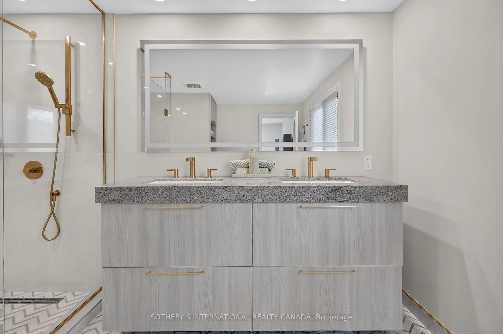 Photo 19 of 2 Parkglen Drive, Ottawa, Meadowlands/St. Claire Gardens — HOMEH