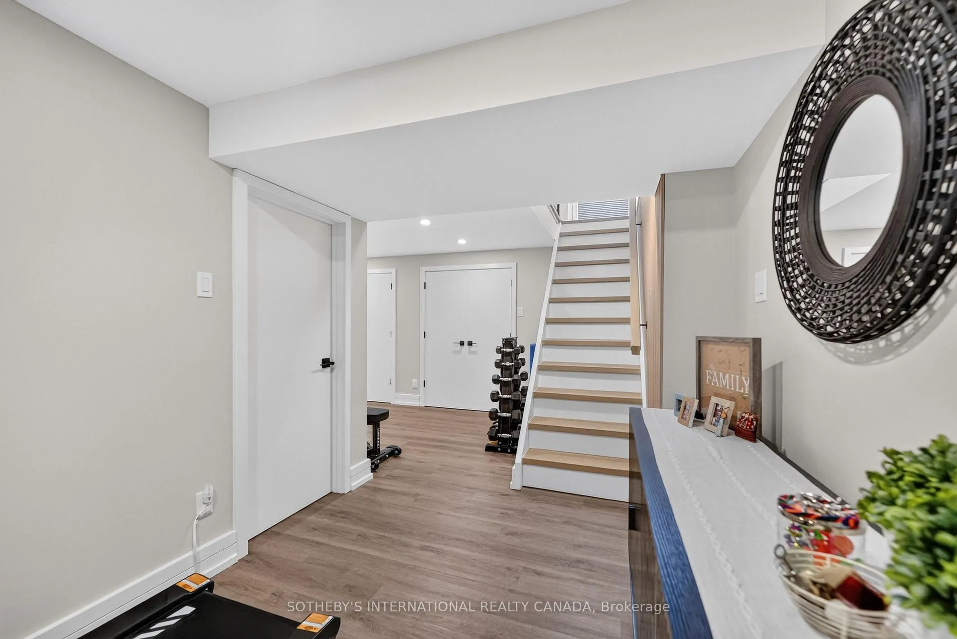 Photo 24 of 2 Parkglen Drive, Ottawa, Meadowlands/St. Claire Gardens — HOMEH