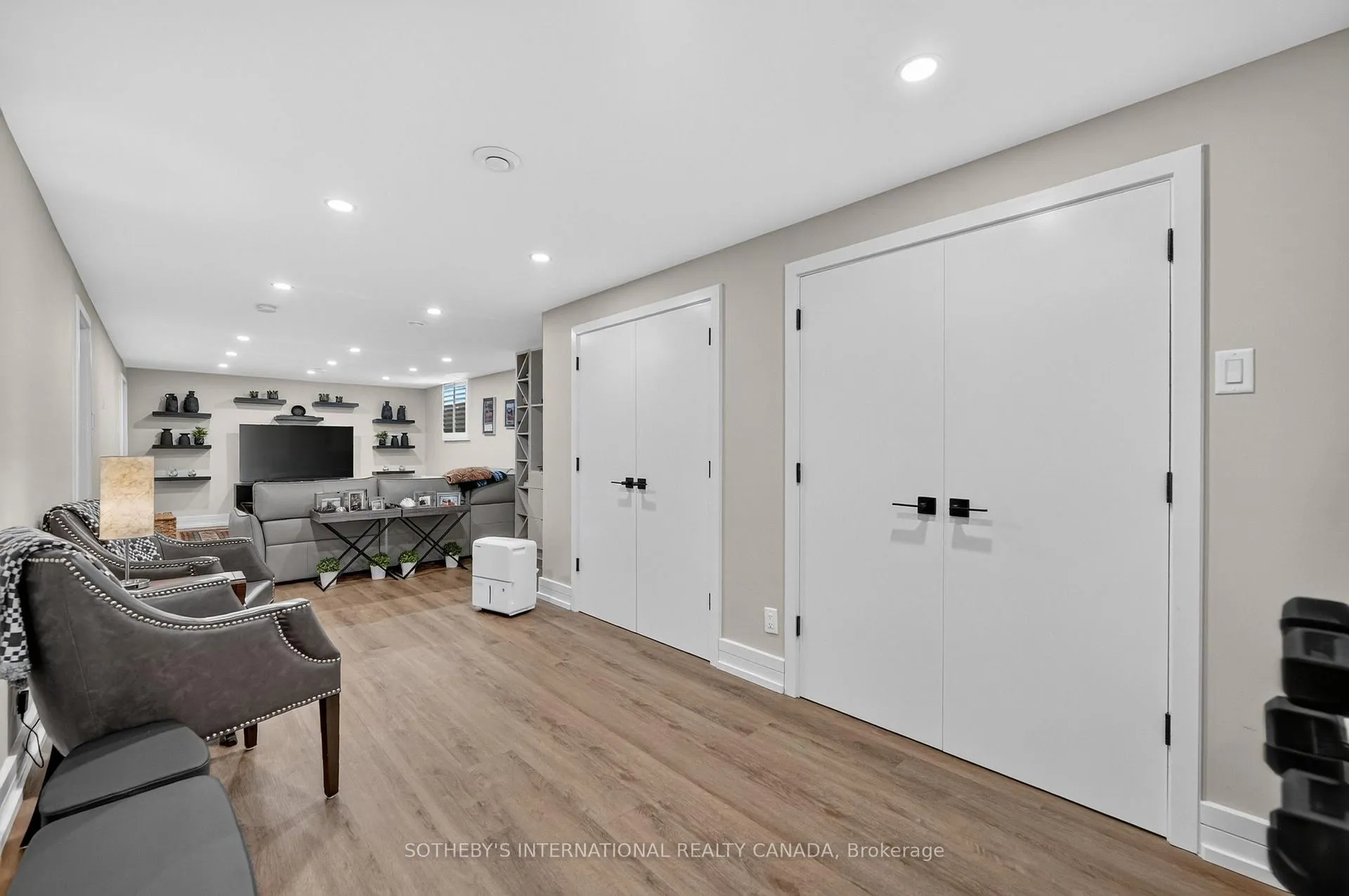 Photo 25 of 2 Parkglen Drive, Ottawa, Meadowlands/St. Claire Gardens — HOMEH