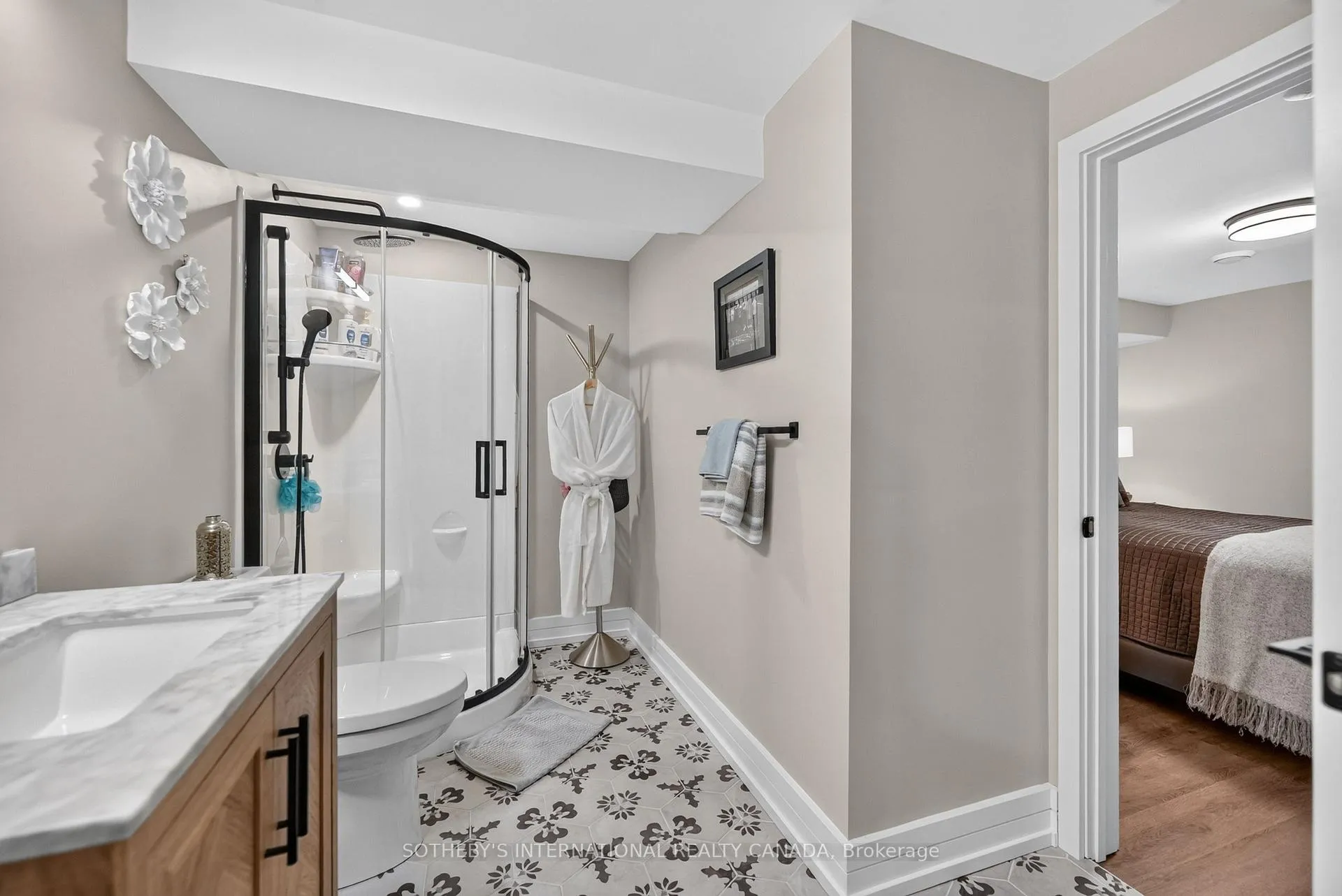 Photo 34 of 2 Parkglen Drive, Ottawa, Meadowlands/St. Claire Gardens — HOMEH