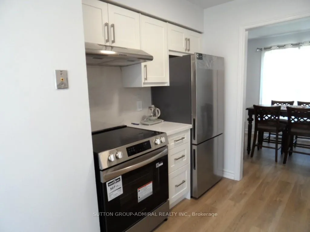 Photo 13 of 65 Delaney Crescent, Barrie, Northwest — HOMEH