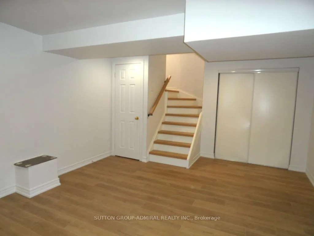 Photo 33 of 65 Delaney Crescent, Barrie, Northwest — HOMEH