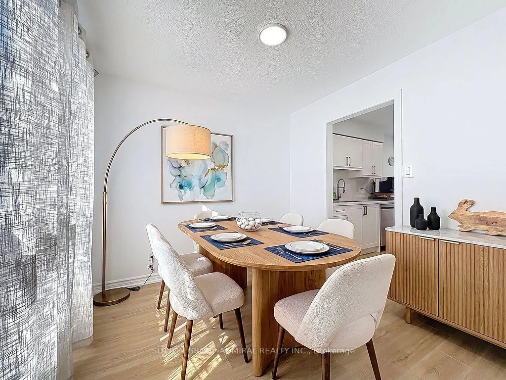 Photo 12 of 65 Delaney Crescent, Barrie, Northwest — HOMEH