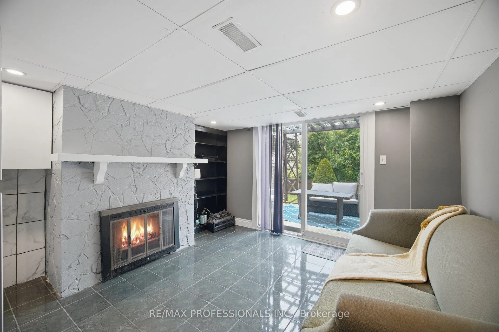 Photo 27 of 12 Richvale Drive S, Brampton, Heart Lake East — HOMEH
