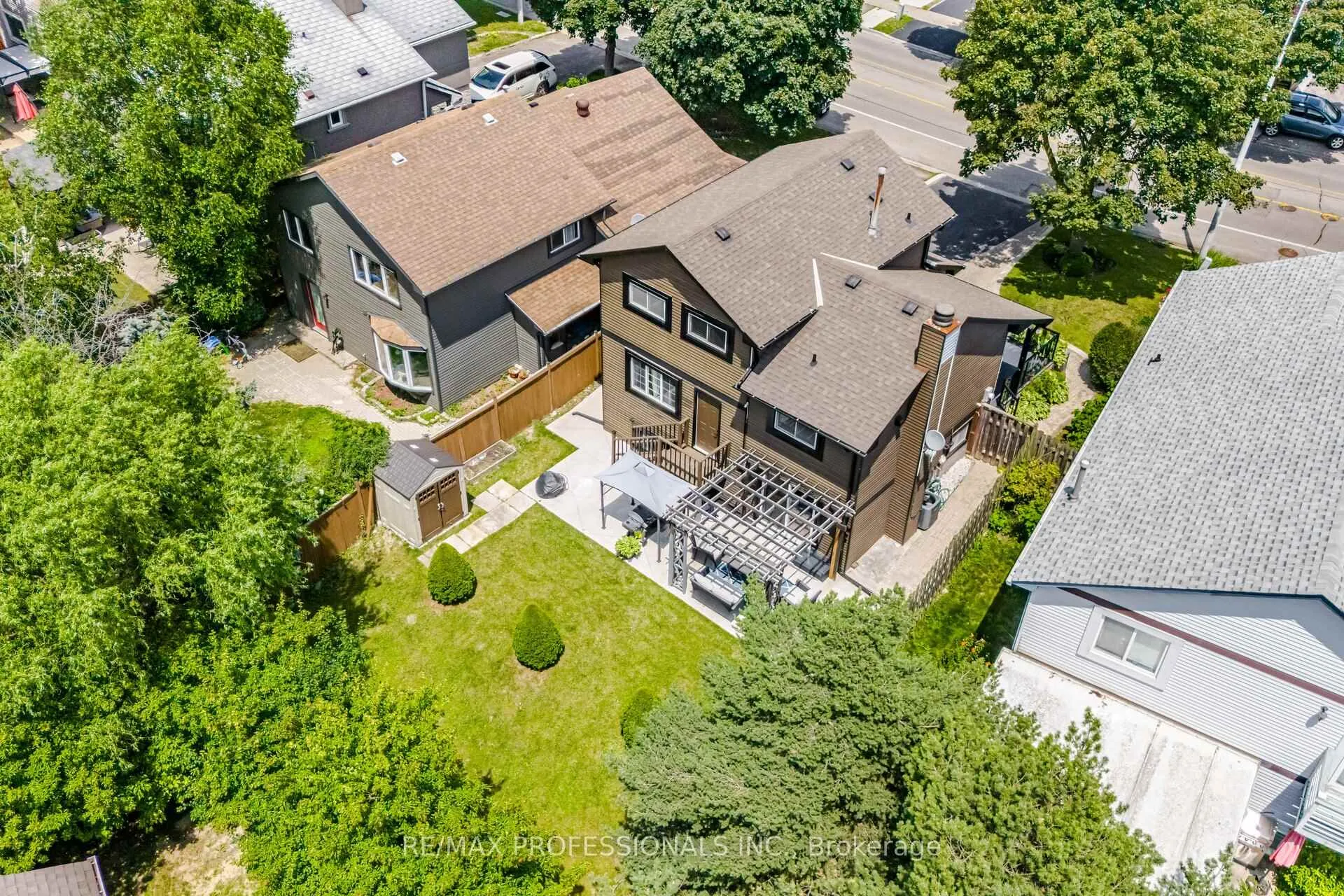 Photo 42 of 12 Richvale Drive S, Brampton, Heart Lake East — HOMEH