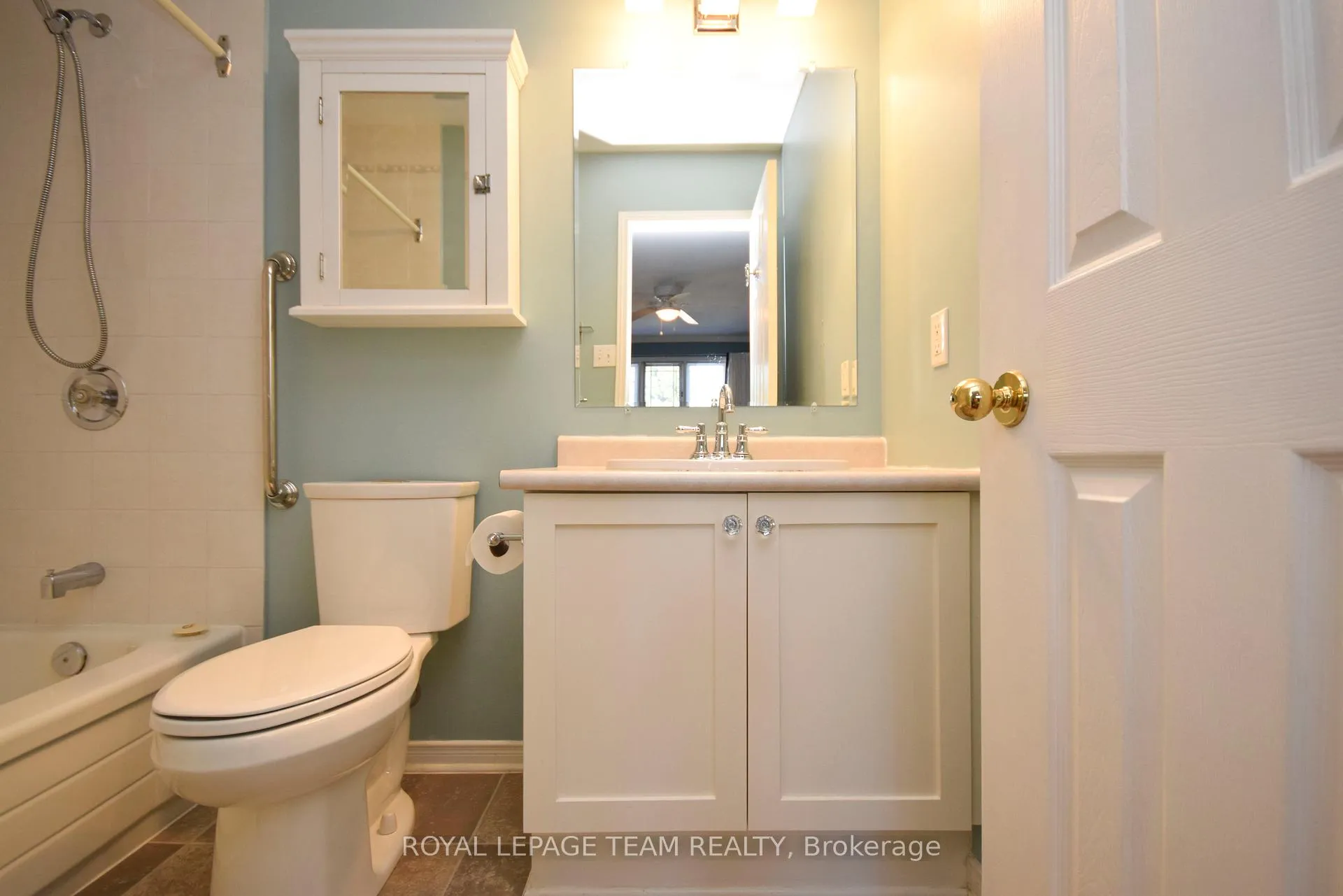 Photo 20 of 55 Harrington Court, Ottawa, Kanata - Kanata Lakes/Heritage Hills — HOMEH