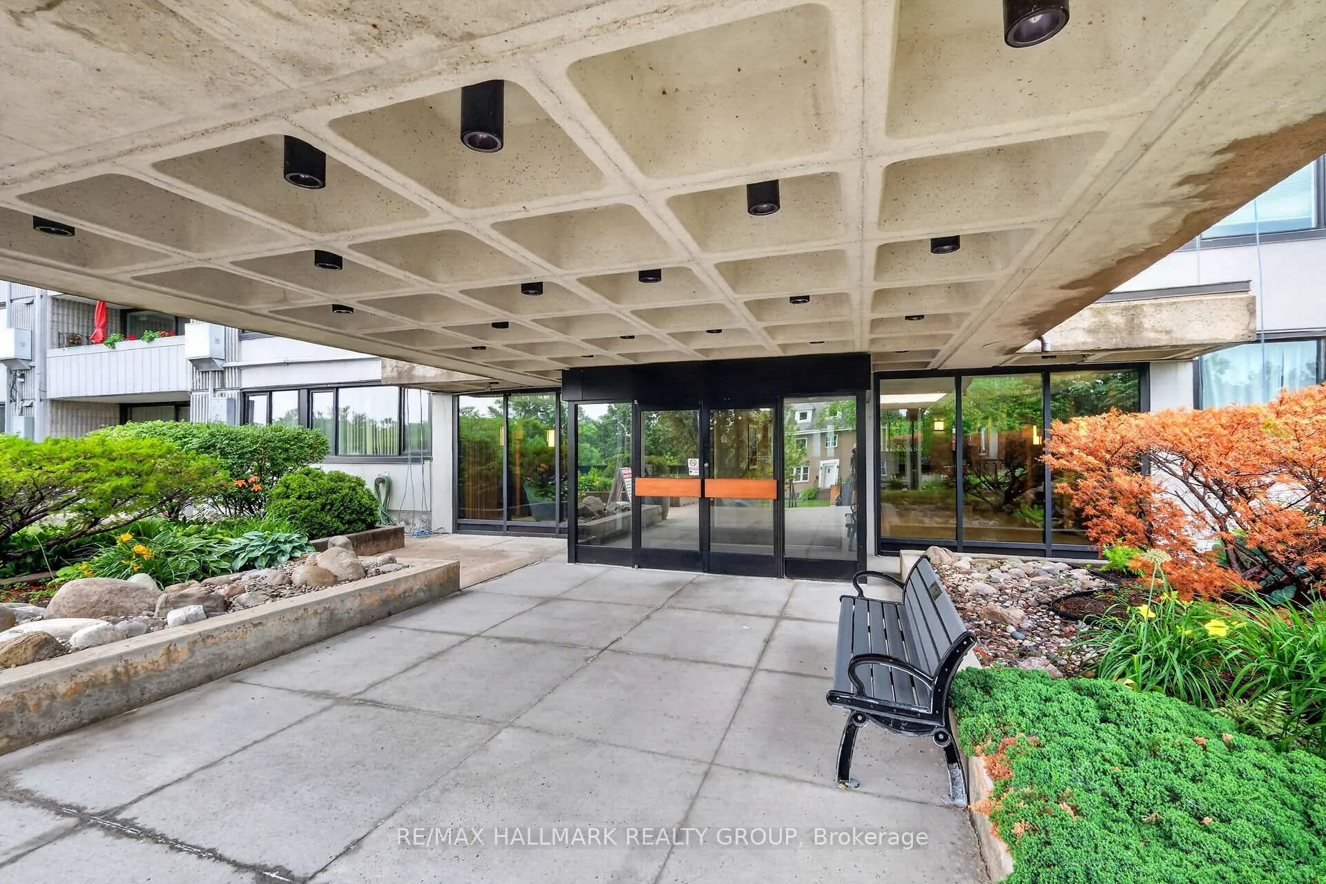 Photo 4 of Unit 1608, 265 Poulin Avenue, Ottawa, Britannia — HOMEH