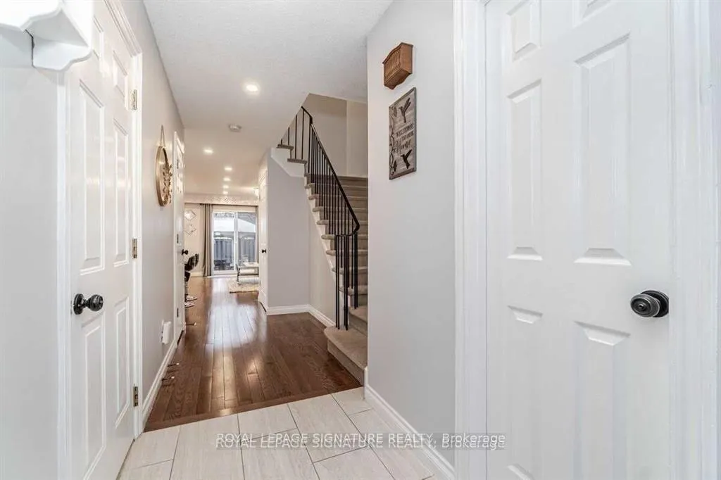 Photo 2 of 447 Ontario Street, Milton, Dorset Park — HOMEH