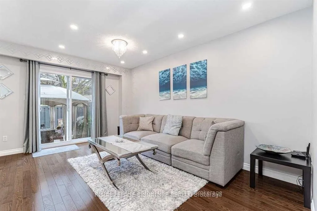 Photo 5 of 447 Ontario Street, Milton, Dorset Park — HOMEH