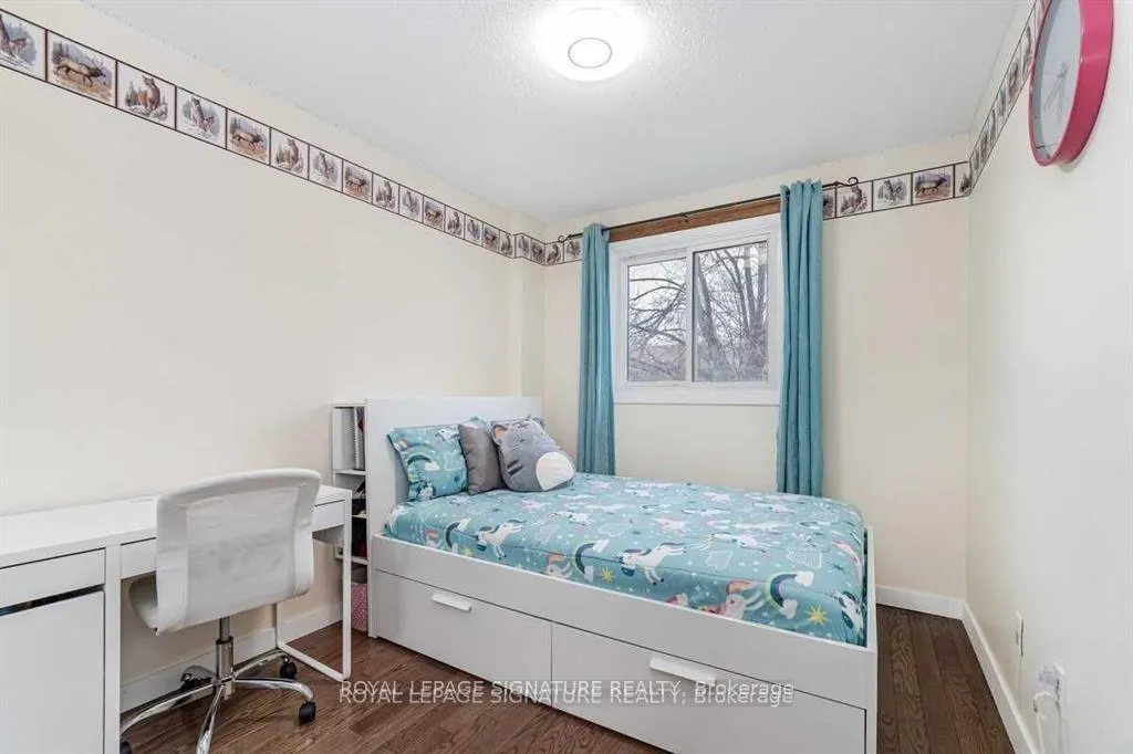 Photo 10 of 447 Ontario Street, Milton, Dorset Park — HOMEH