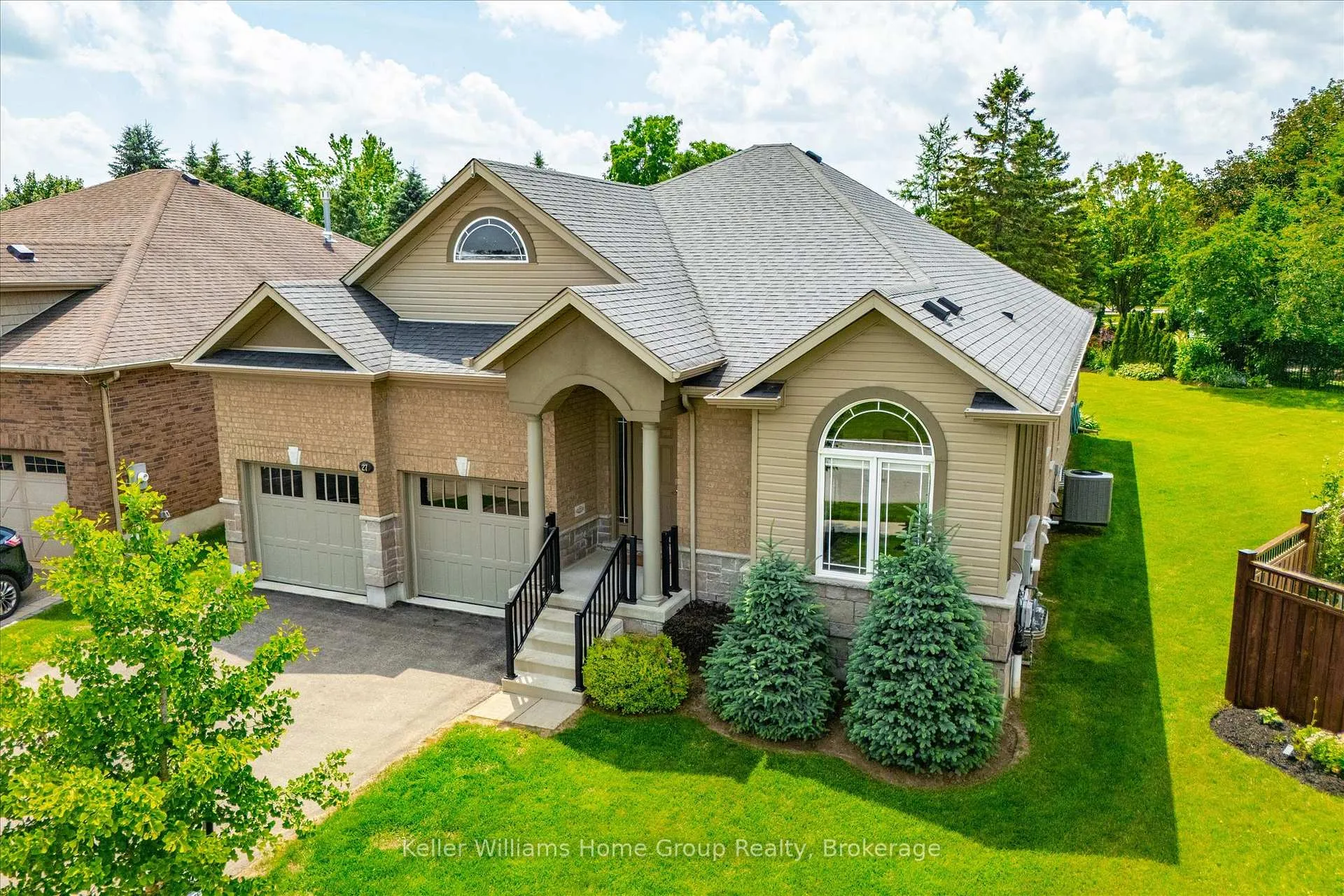Photo 2 of 27 Riley Crescent, Centre Wellington, Fergus — HOMEH