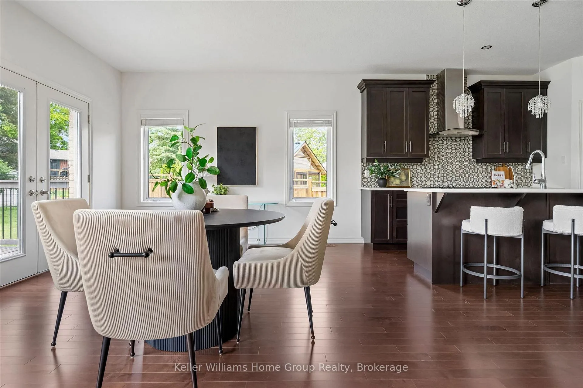 Photo 16 of 27 Riley Crescent, Centre Wellington, Fergus — HOMEH