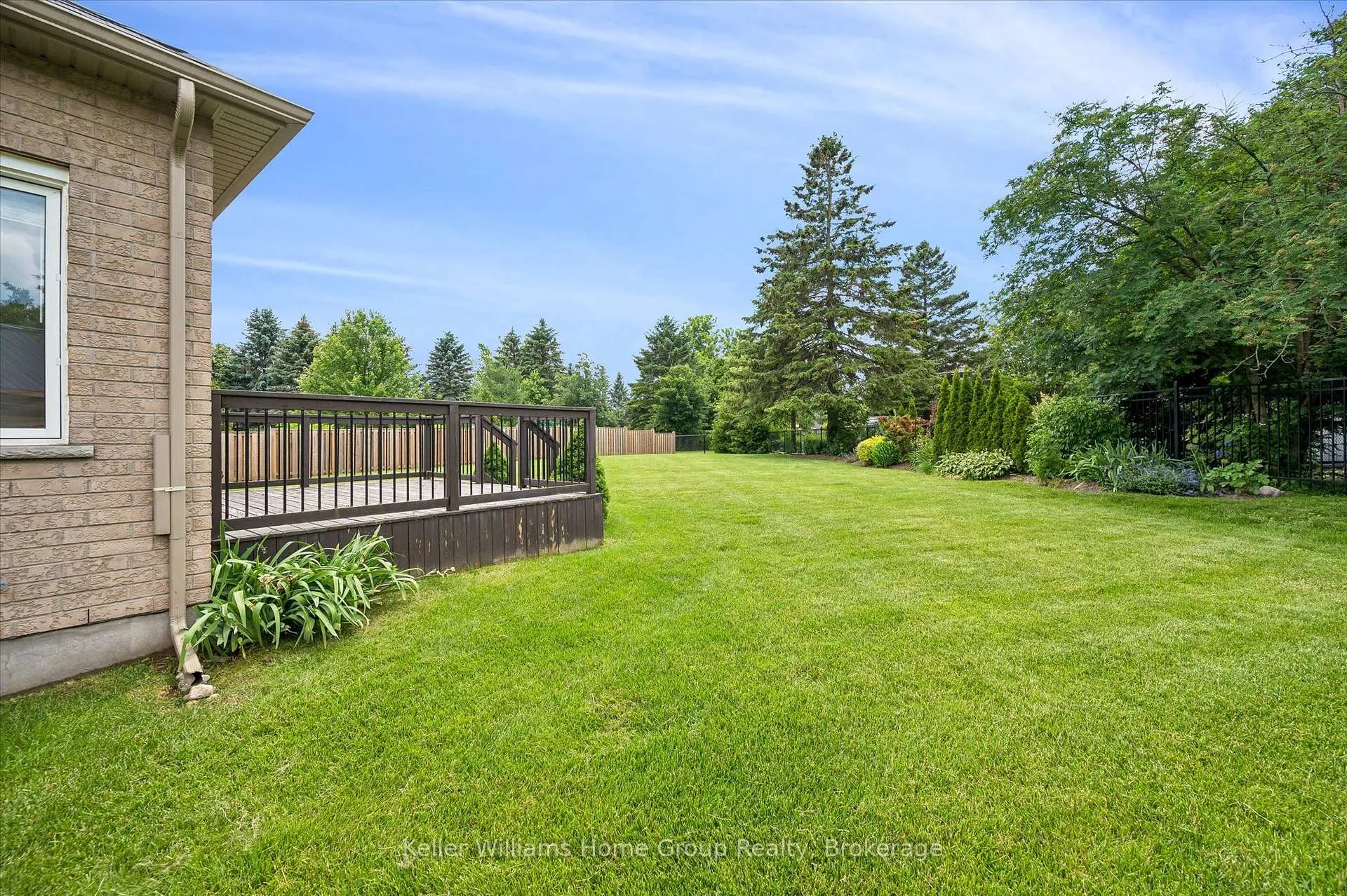 Photo 37 of 27 Riley Crescent, Centre Wellington, Fergus — HOMEH