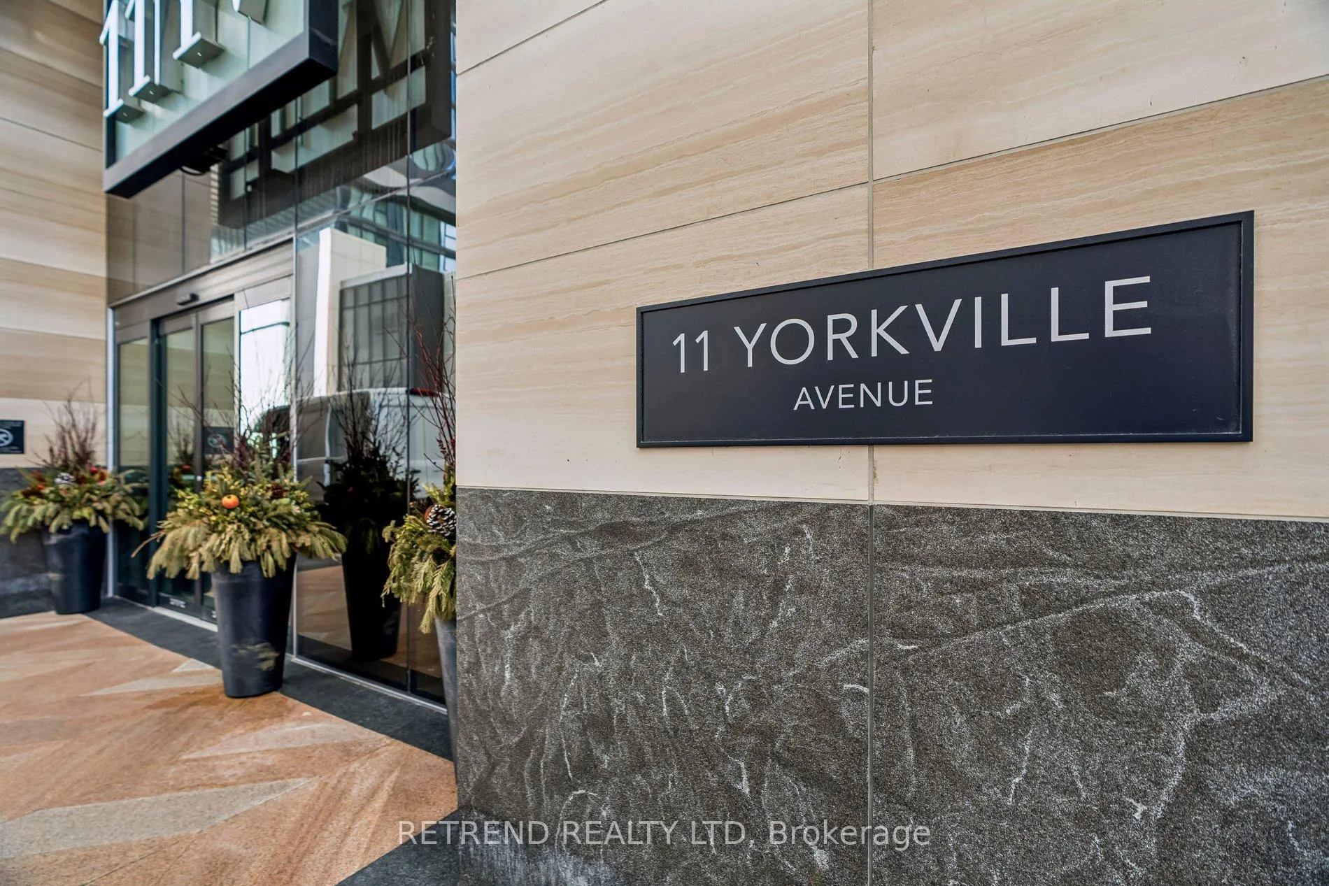 Front of Unit 5709, 11 Yorkville Avenue