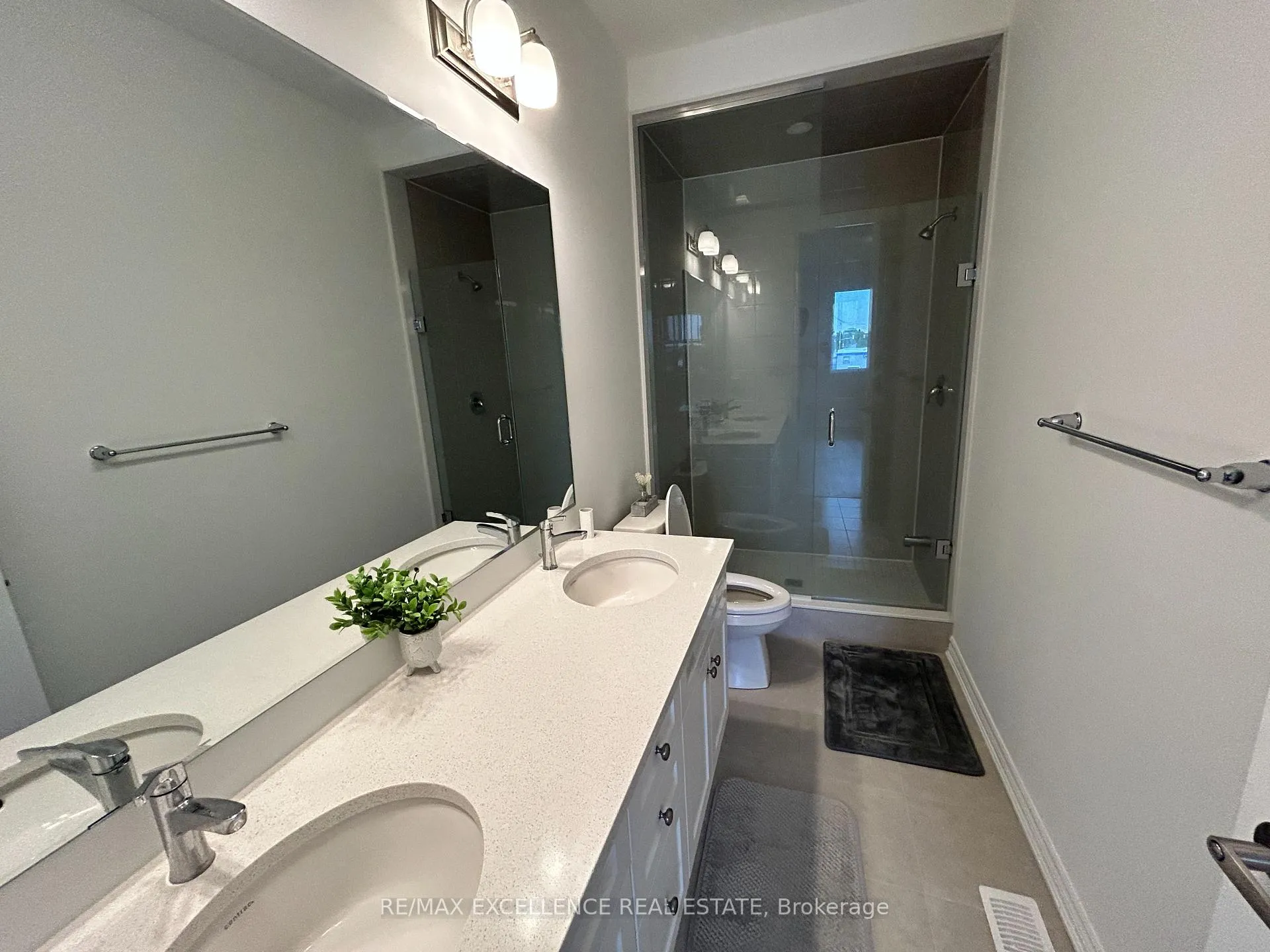 Photo 9 of 1151 Stirling Todd Terrace, Milton, Bowes — HOMEH
