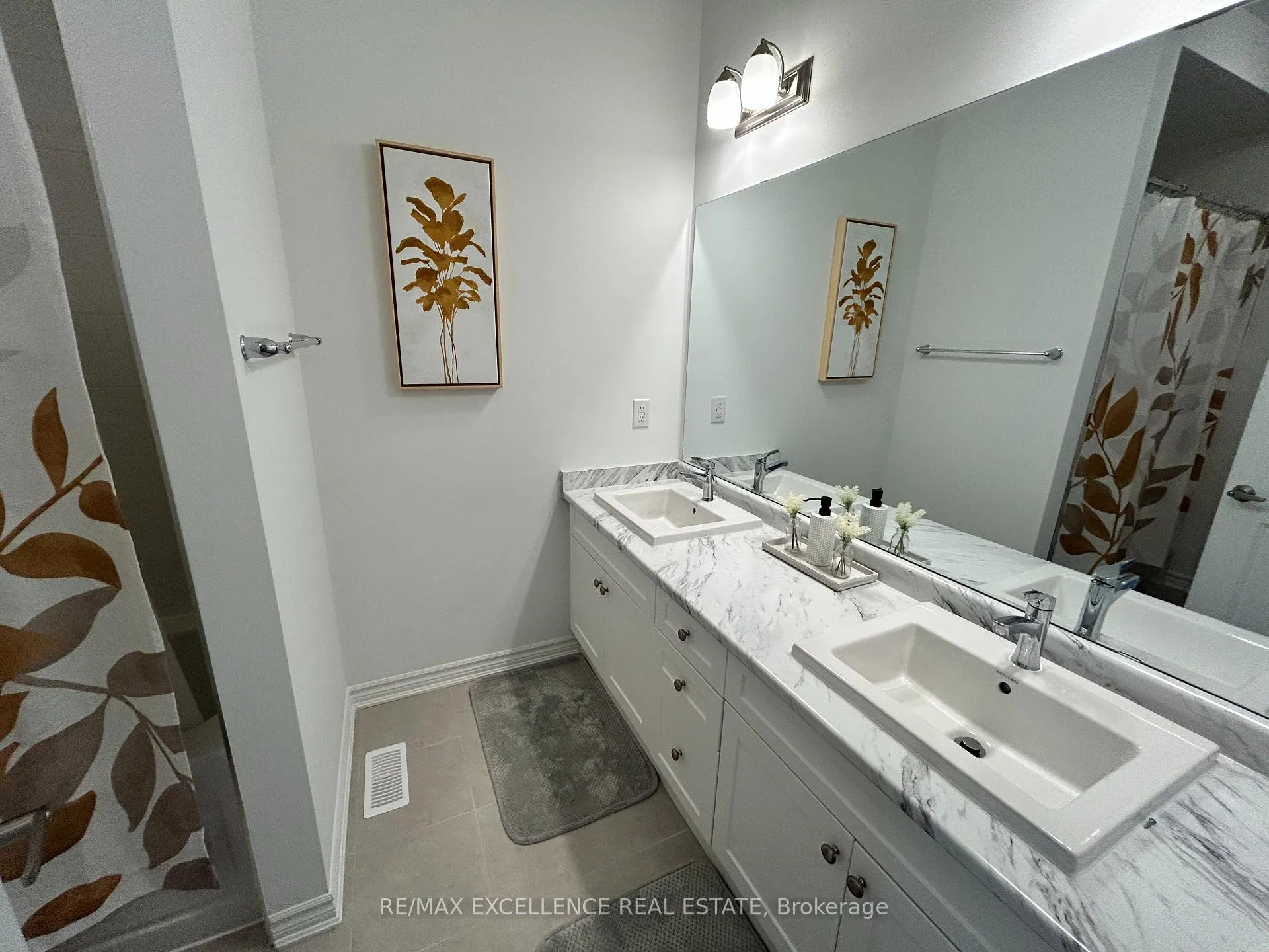 Photo 12 of 1151 Stirling Todd Terrace, Milton, Bowes — HOMEH