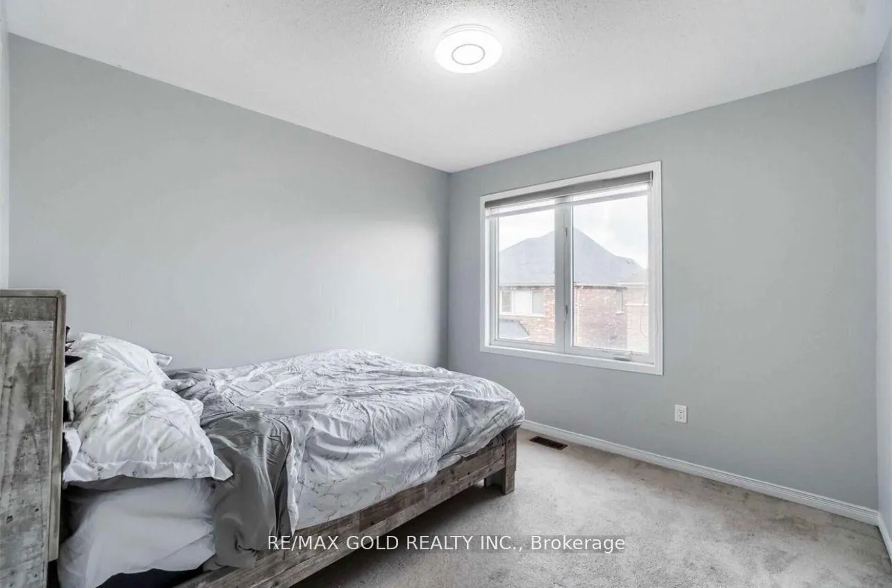 Photo 8 of 66 Zelda Road, Brampton, Sandringham-Wellington North — HOMEH