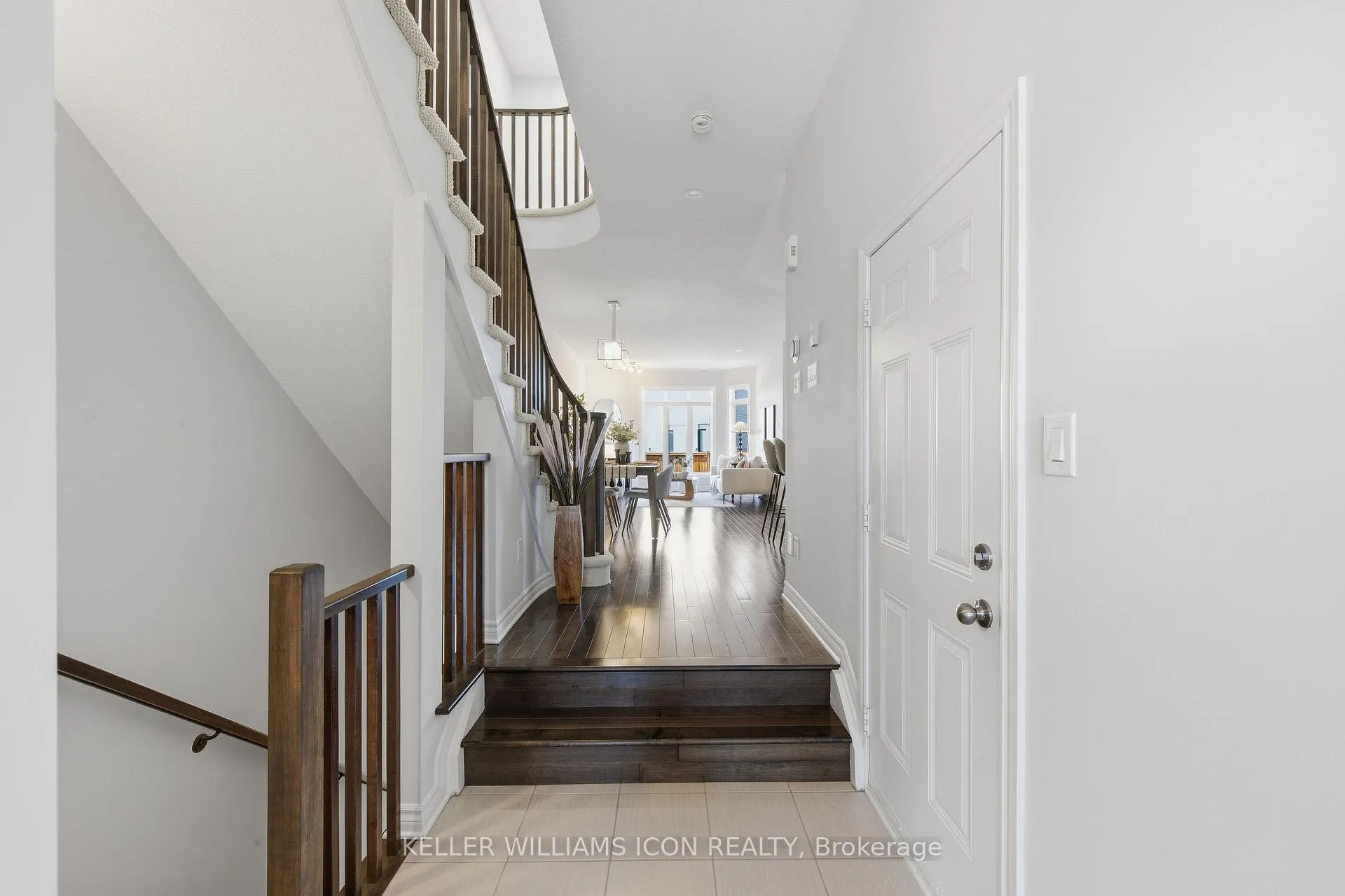 Photo 47 of 636 Tennant Way, Ottawa, Riverside South/Gloucester Glen — HOMEH