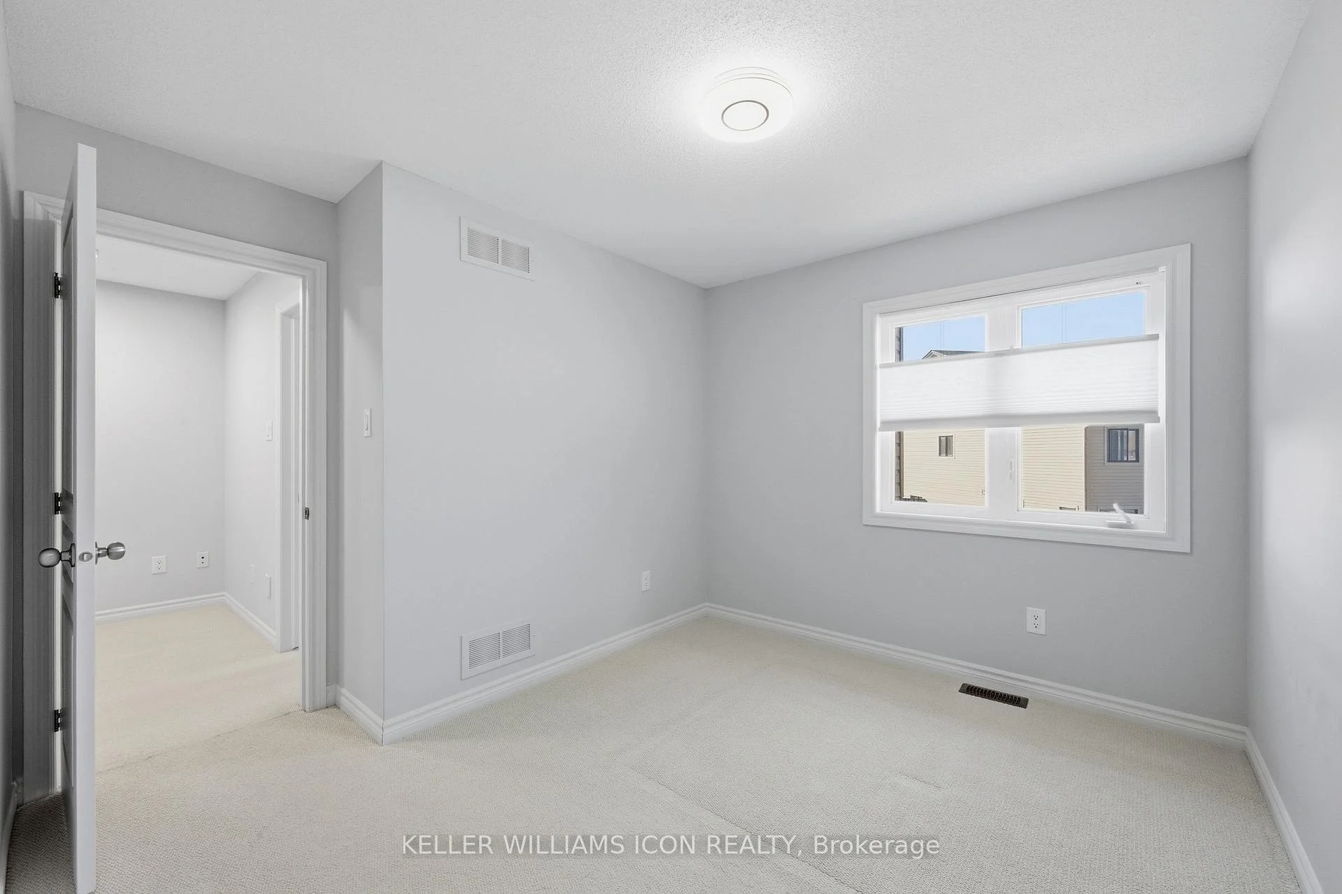 Photo 15 of 636 Tennant Way, Ottawa, Riverside South/Gloucester Glen — HOMEH
