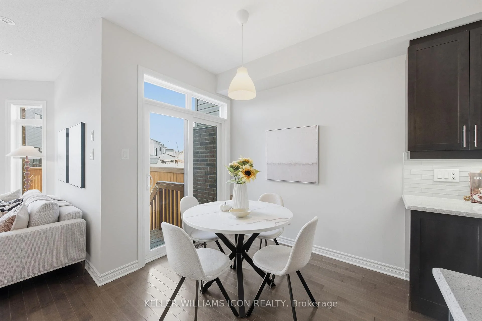 Photo 24 of 636 Tennant Way, Ottawa, Riverside South/Gloucester Glen — HOMEH
