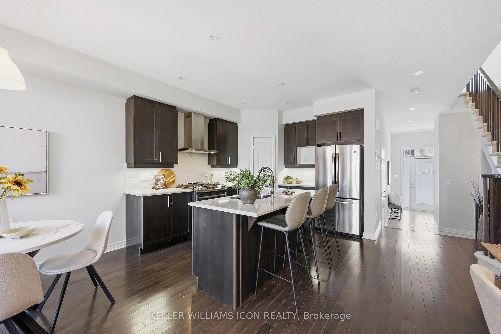 Photo 45 of 636 Tennant Way, Ottawa, Riverside South/Gloucester Glen — HOMEH