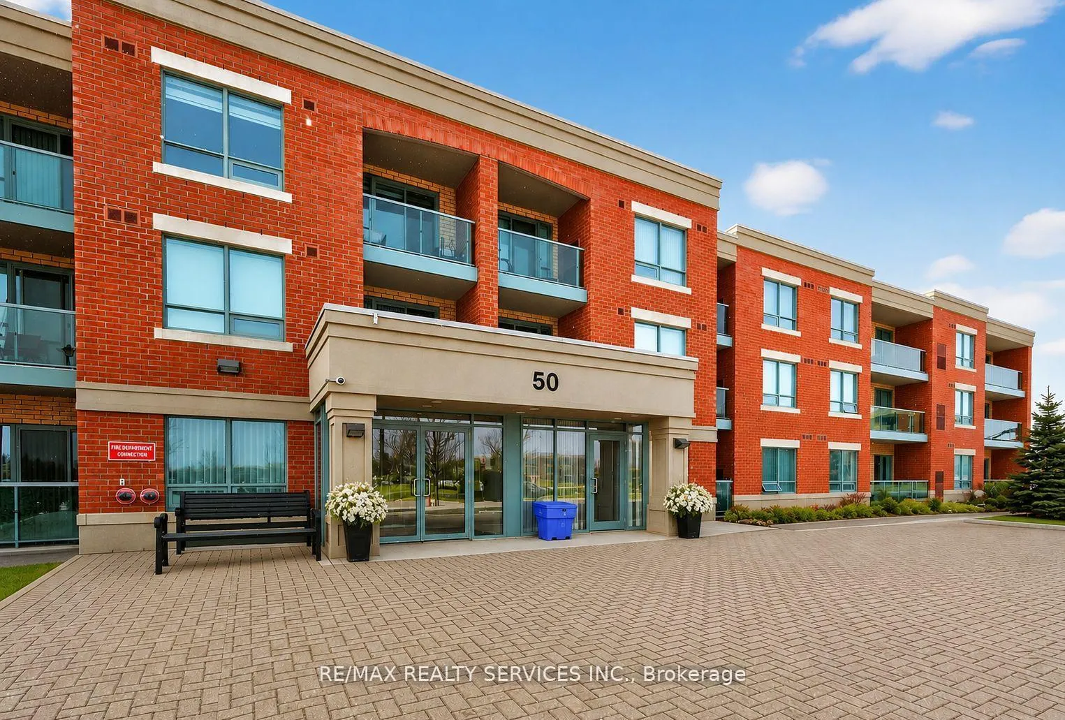 Front of Unit 315, 50 Via Rosedale Way