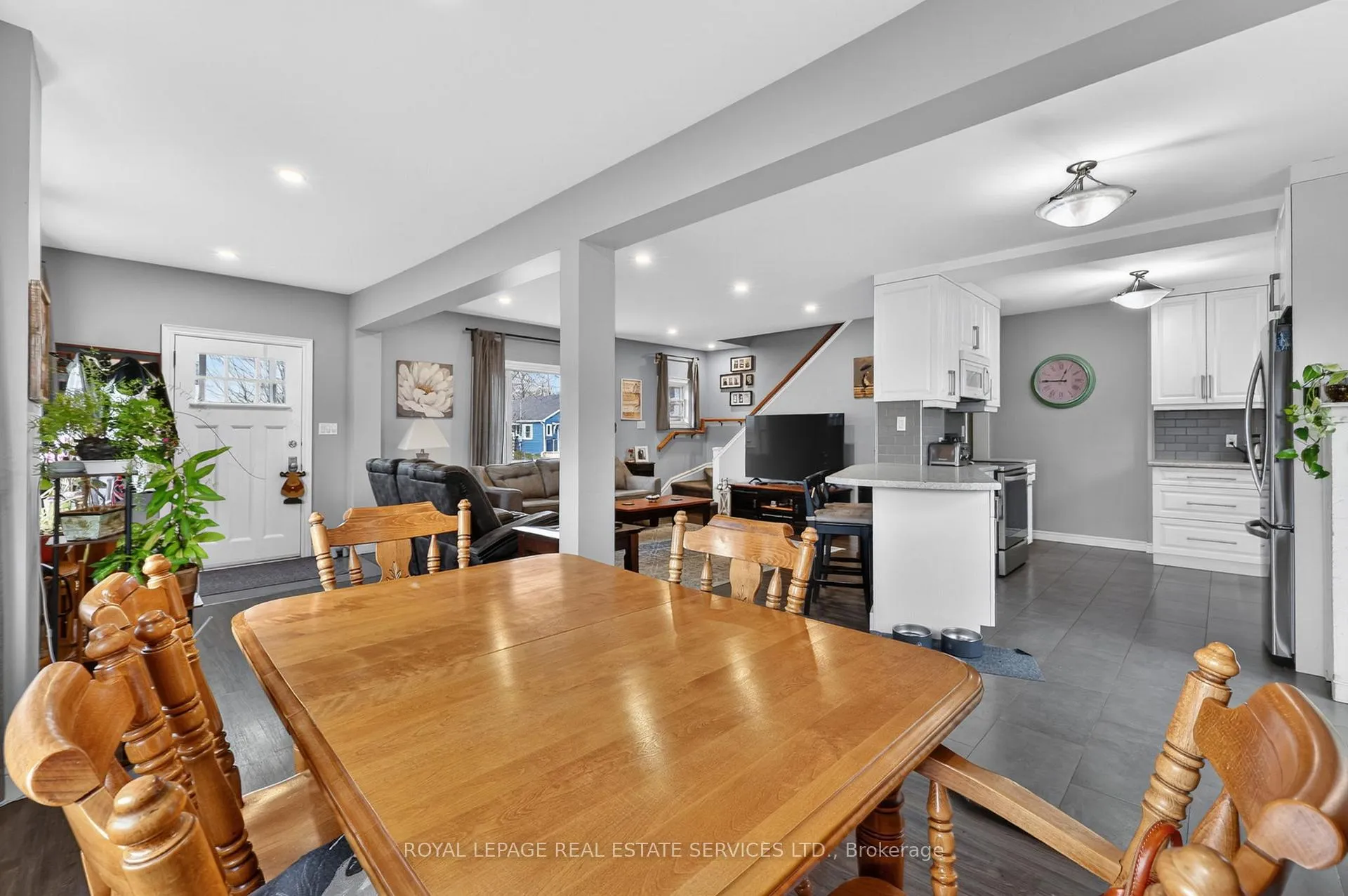 Photo 11 of 71 Centre Street S, New Tecumseth, Alliston — HOMEH