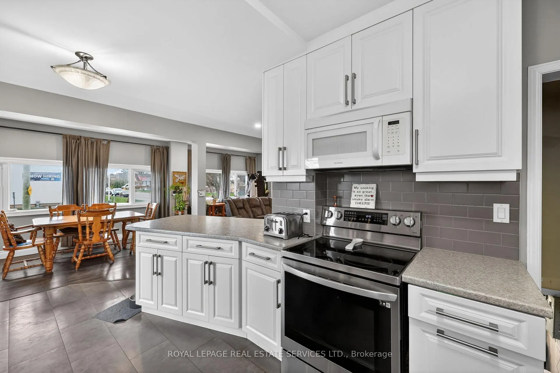 Photo 17 of 71 Centre Street S, New Tecumseth, Alliston — HOMEH