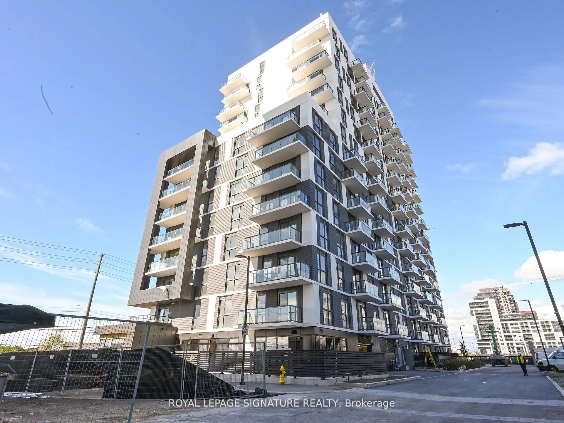 Photo 1 of Unit 304, 345 Wheat Boom Drive N, Oakville, Joshua Meadows — HOMEH