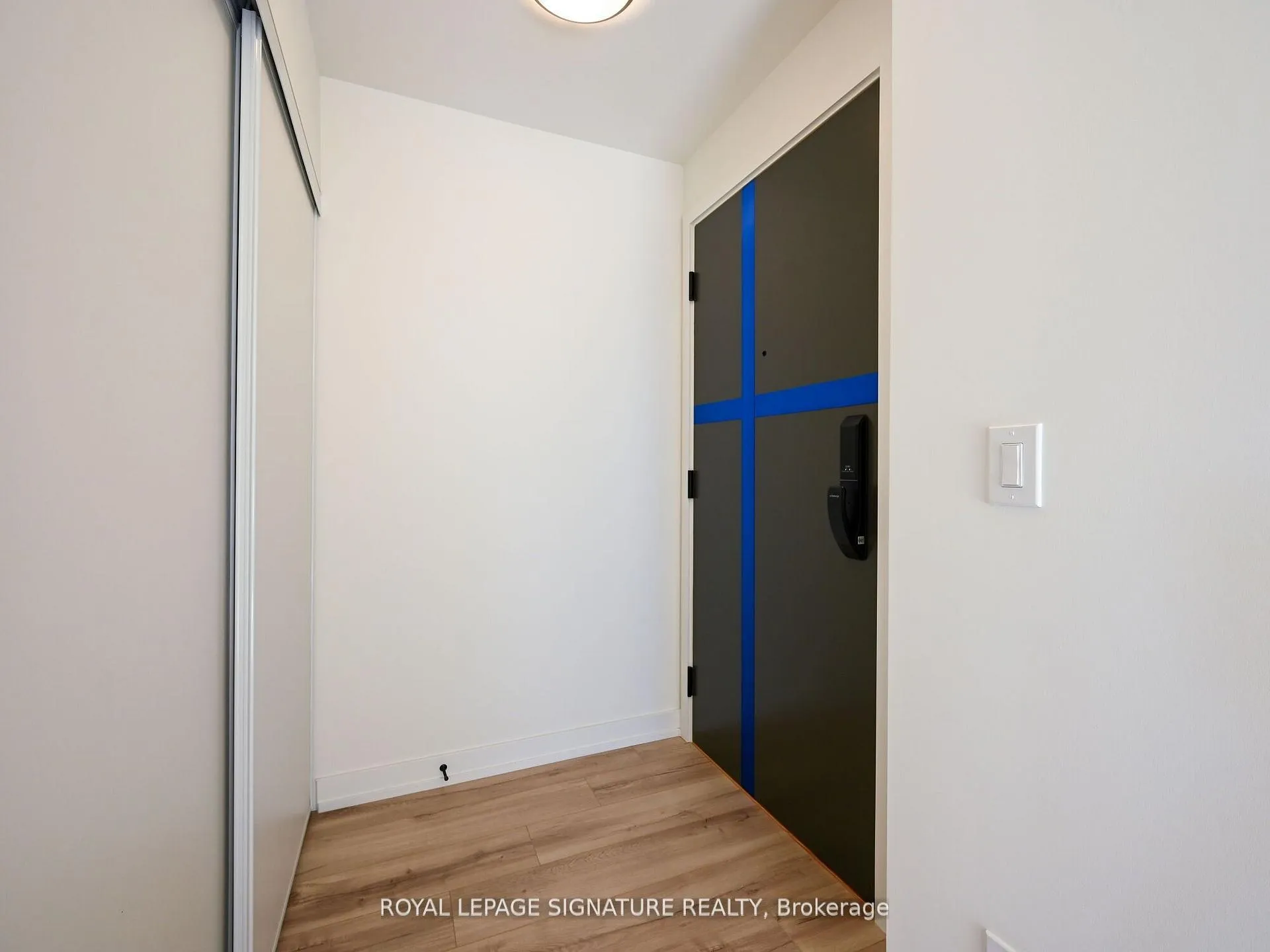 Photo 6 of Unit 304, 345 Wheat Boom Drive N, Oakville, Joshua Meadows — HOMEH