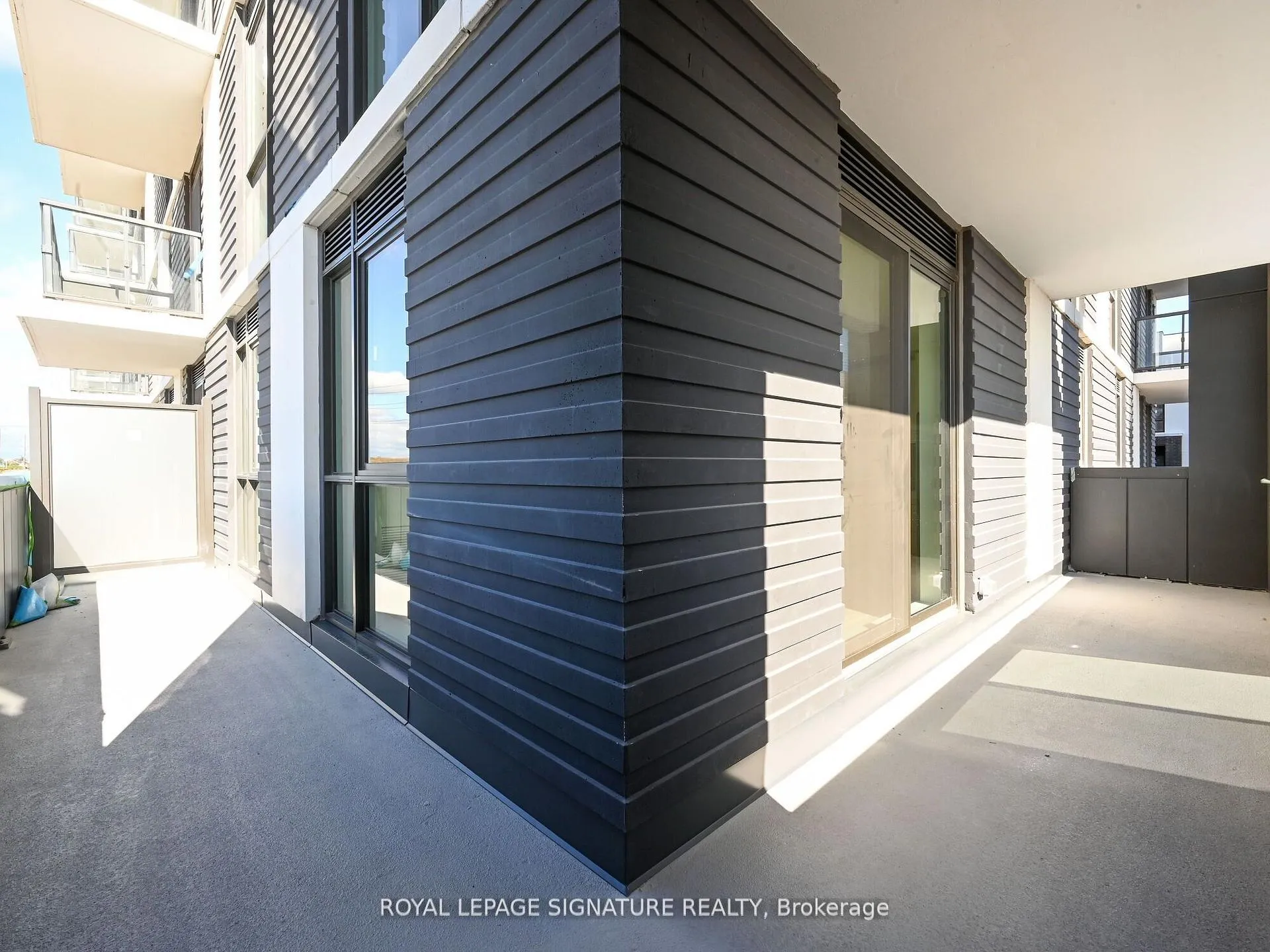 Photo 33 of Unit 304, 345 Wheat Boom Drive N, Oakville, Joshua Meadows — HOMEH
