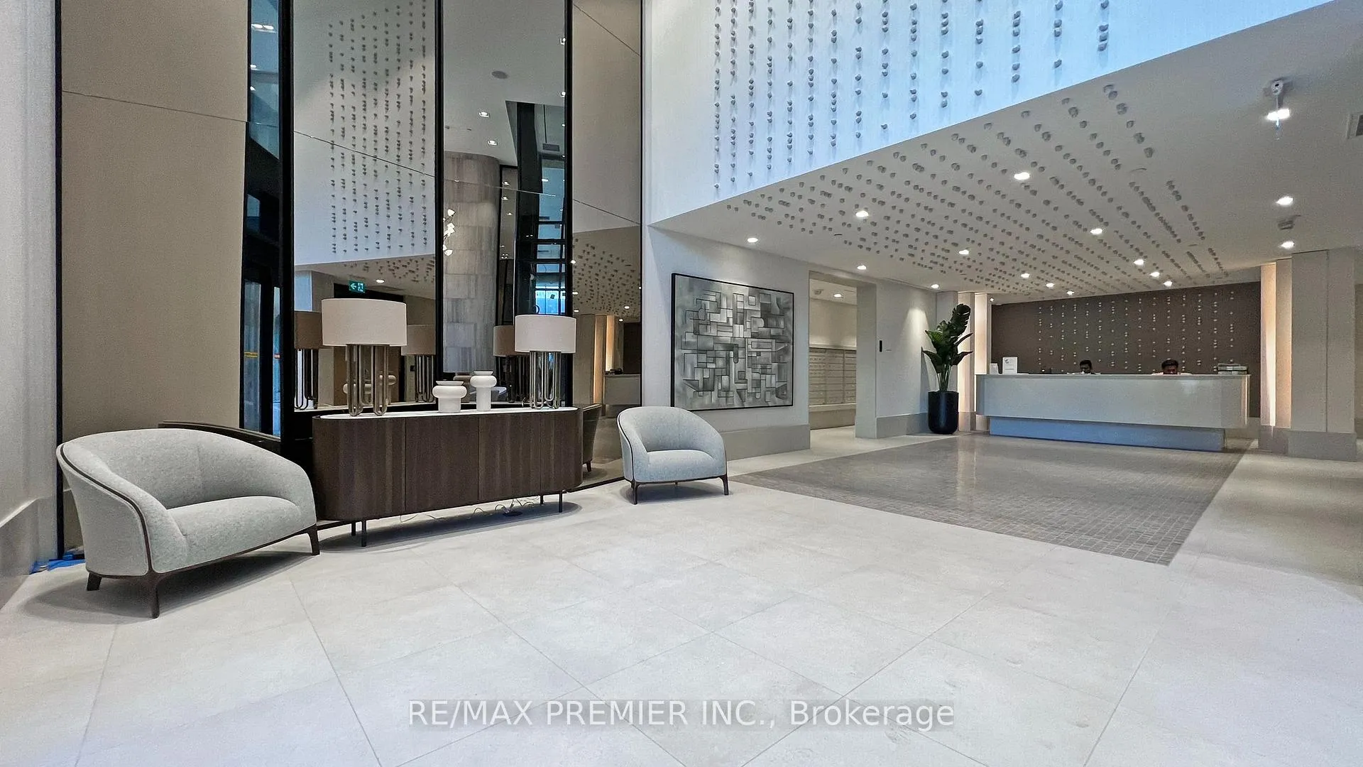 Photo 3 of Unit 1116, 2020 Bathurst Street, Toronto, Humewood-Cedarvale — HOMEH