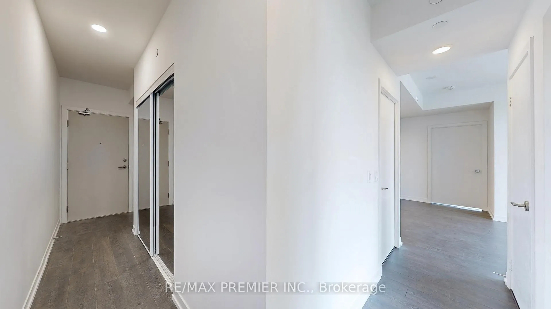 Photo 6 of Unit 1116, 2020 Bathurst Street, Toronto, Humewood-Cedarvale — HOMEH