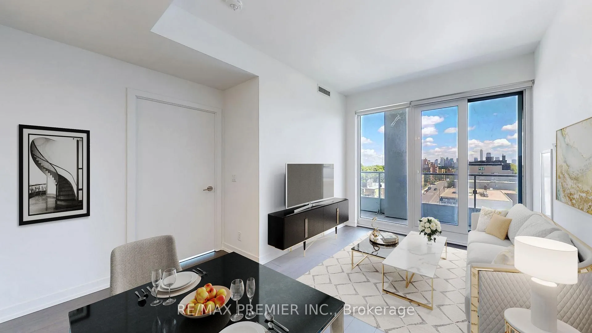Photo 12 of Unit 1116, 2020 Bathurst Street, Toronto, Humewood-Cedarvale — HOMEH