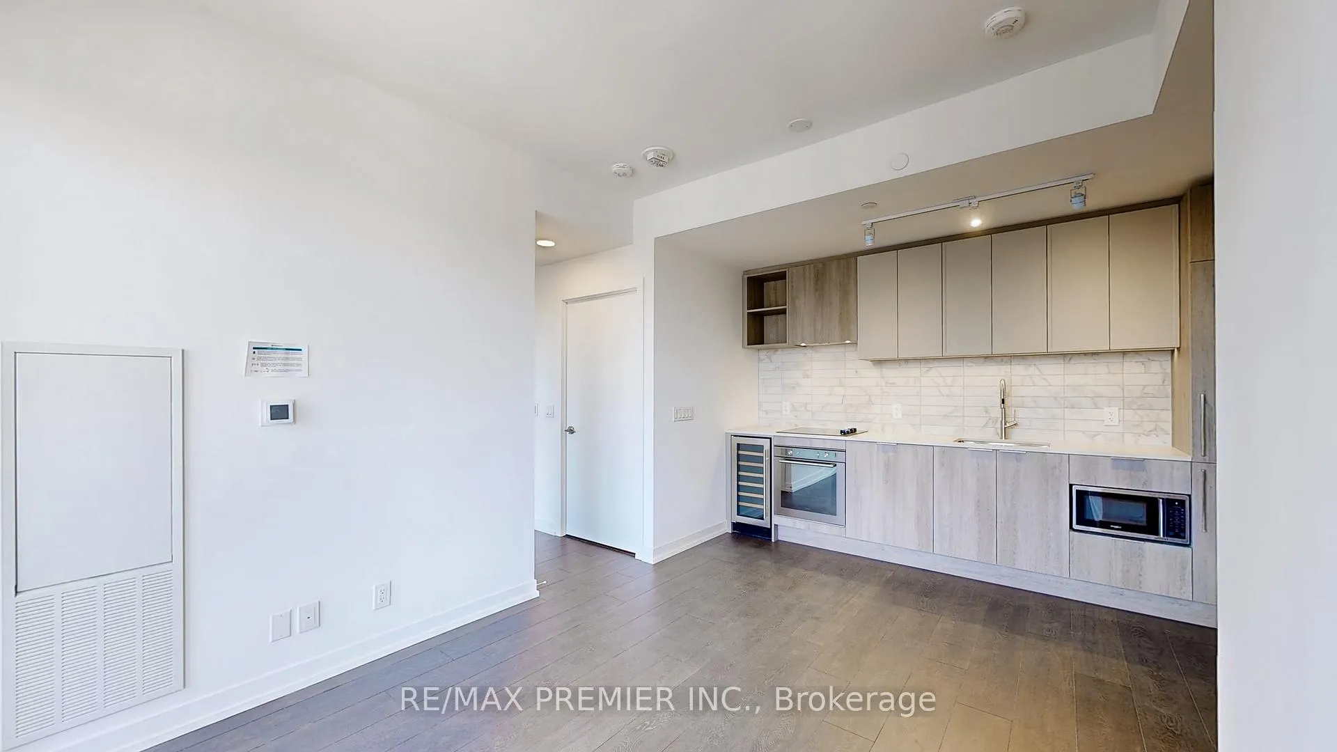 Photo 13 of Unit 1116, 2020 Bathurst Street, Toronto, Humewood-Cedarvale — HOMEH
