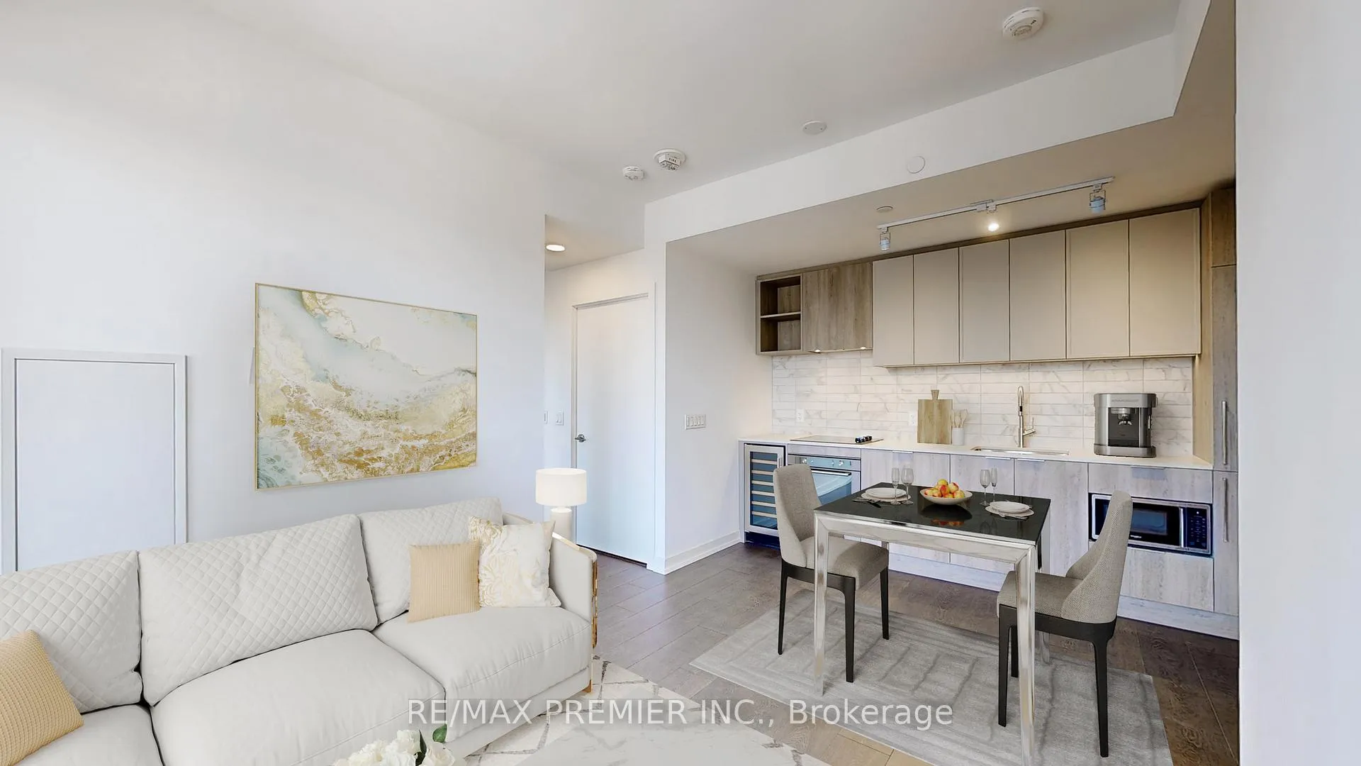 Photo 14 of Unit 1116, 2020 Bathurst Street, Toronto, Humewood-Cedarvale — HOMEH