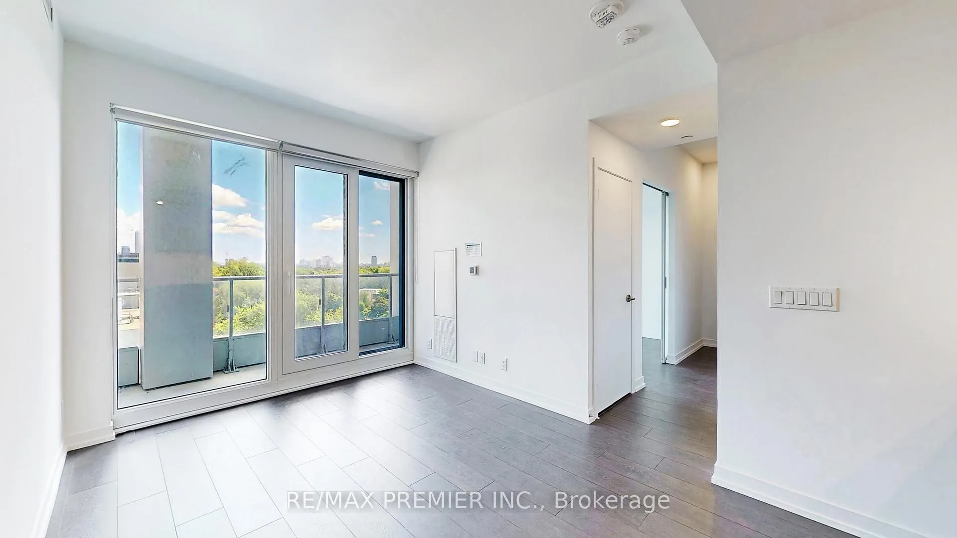 Photo 15 of Unit 1116, 2020 Bathurst Street, Toronto, Humewood-Cedarvale — HOMEH