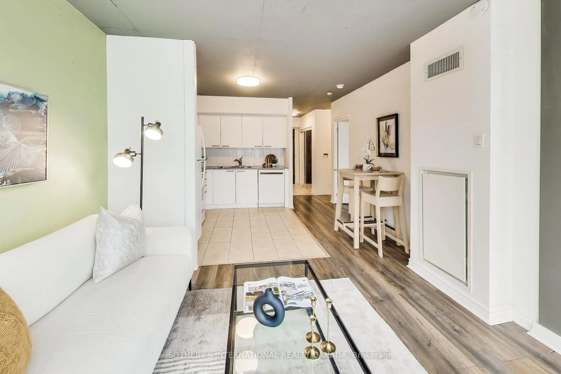 Photo 6 of Unit 2002, 22 Wellesley Street, Toronto, Church-Yonge Corridor — HOMEH