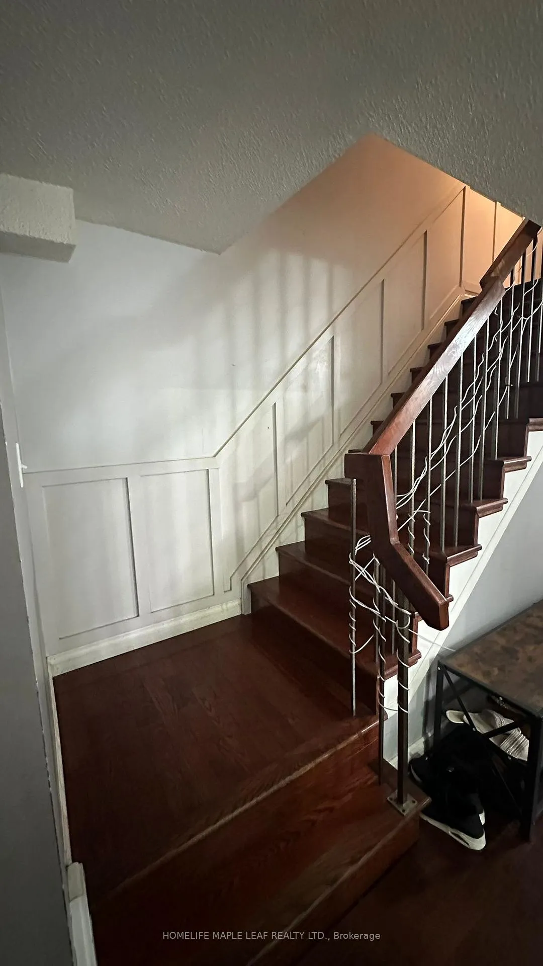 Photo 2 of Unit Main Floor, 31 Newbridge Crescent, Brampton, Westgate — HOMEH