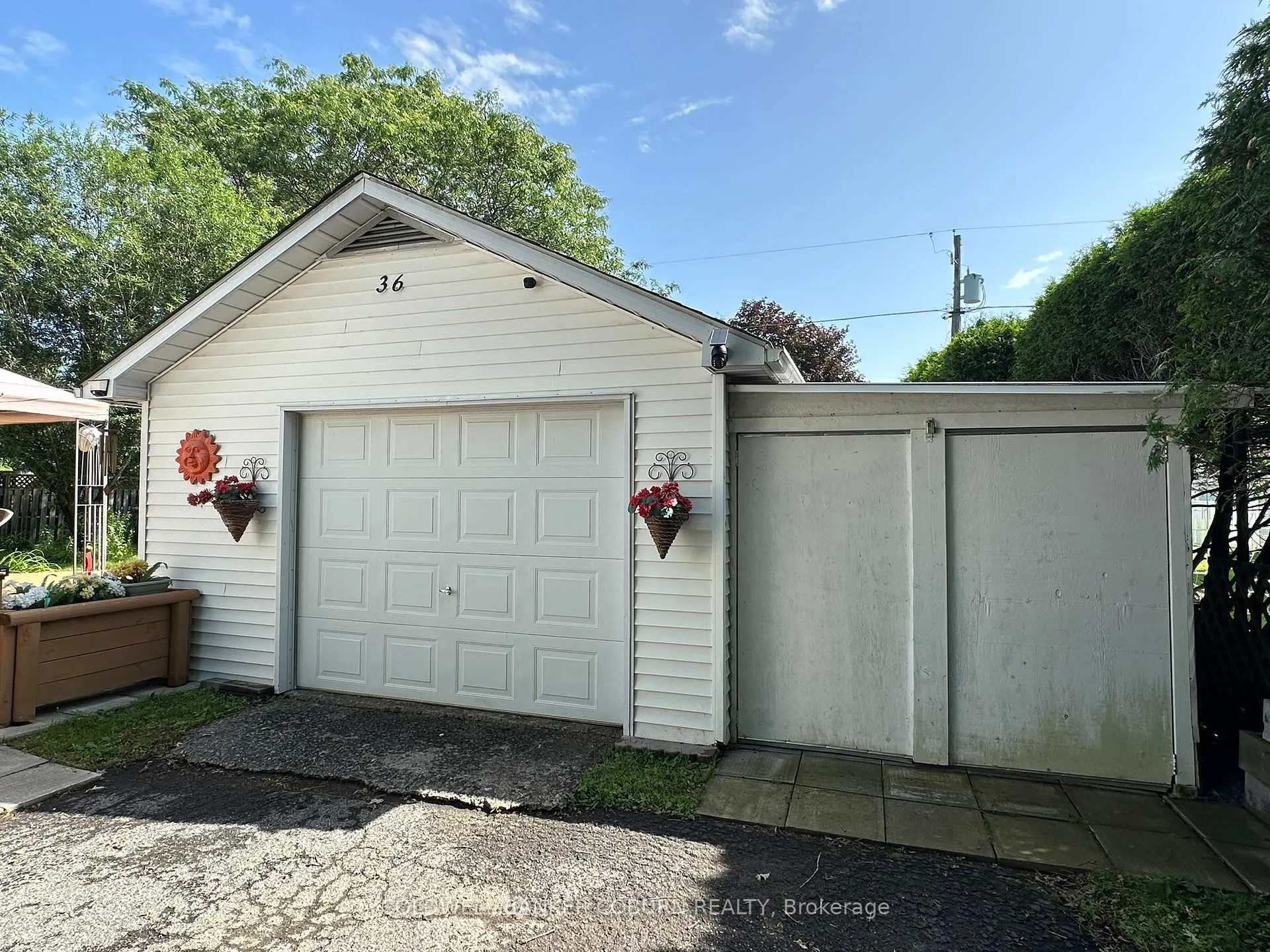 Photo 3 of 36 Brouse Drive E, South Dundas, Iroquois — HOMEH