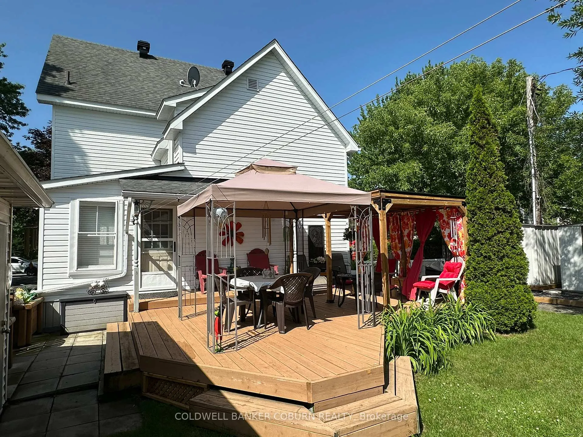 Photo 32 of 36 Brouse Drive E, South Dundas, Iroquois — HOMEH