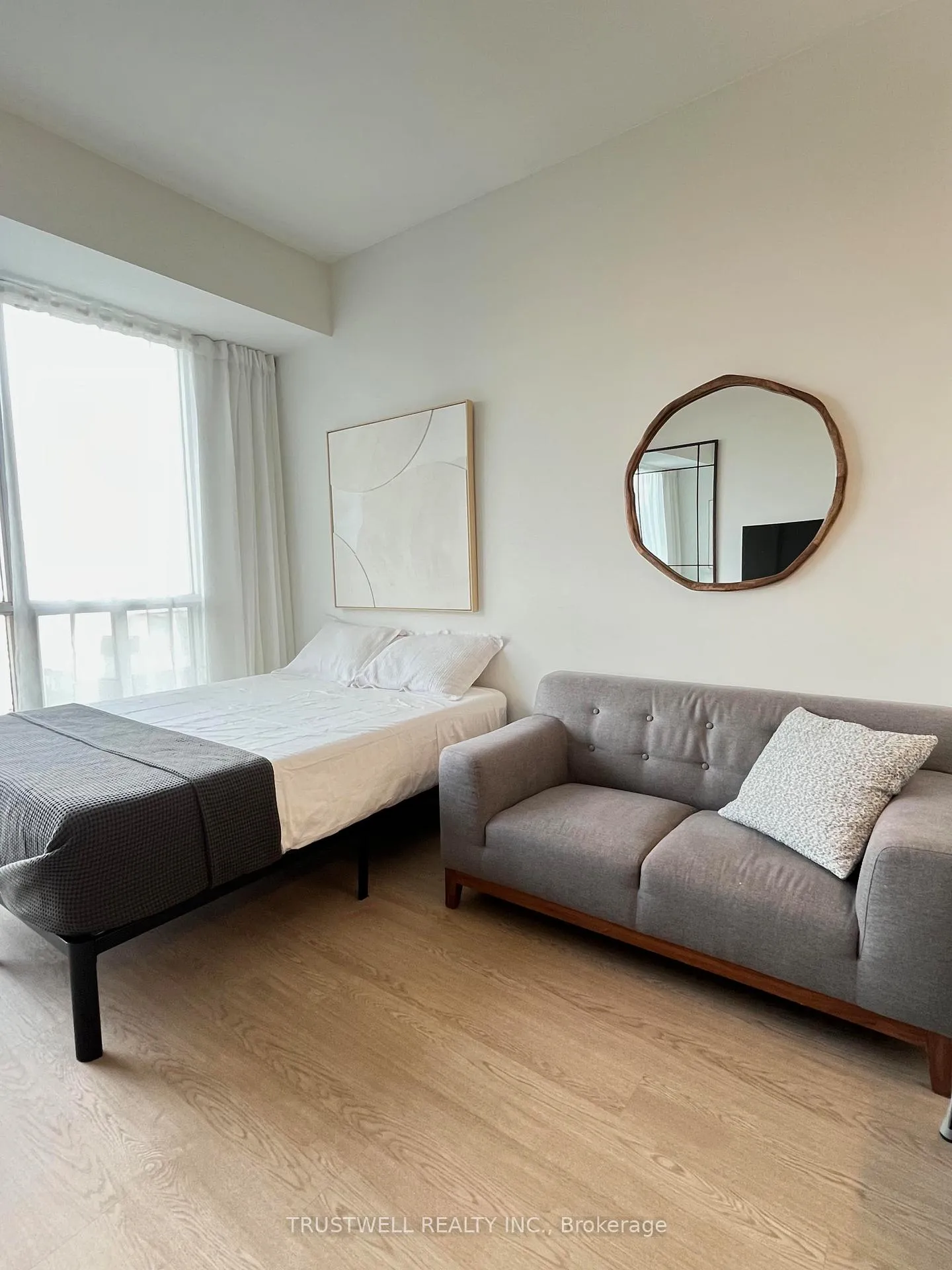 Photo 5 of Unit 2002, 7 King Street E, Toronto, Church-Yonge Corridor — HOMEH