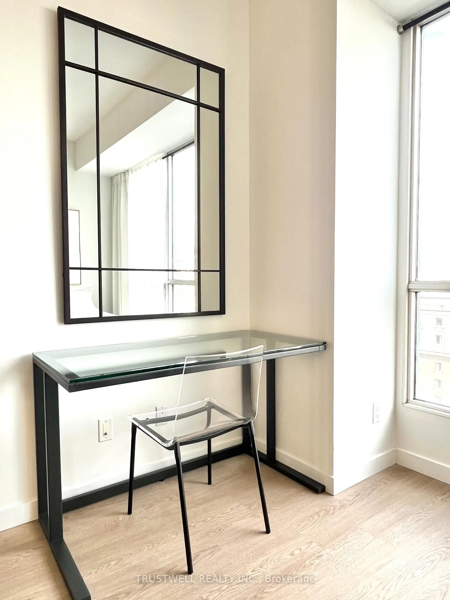 Photo 7 of Unit 2002, 7 King Street E, Toronto, Church-Yonge Corridor — HOMEH