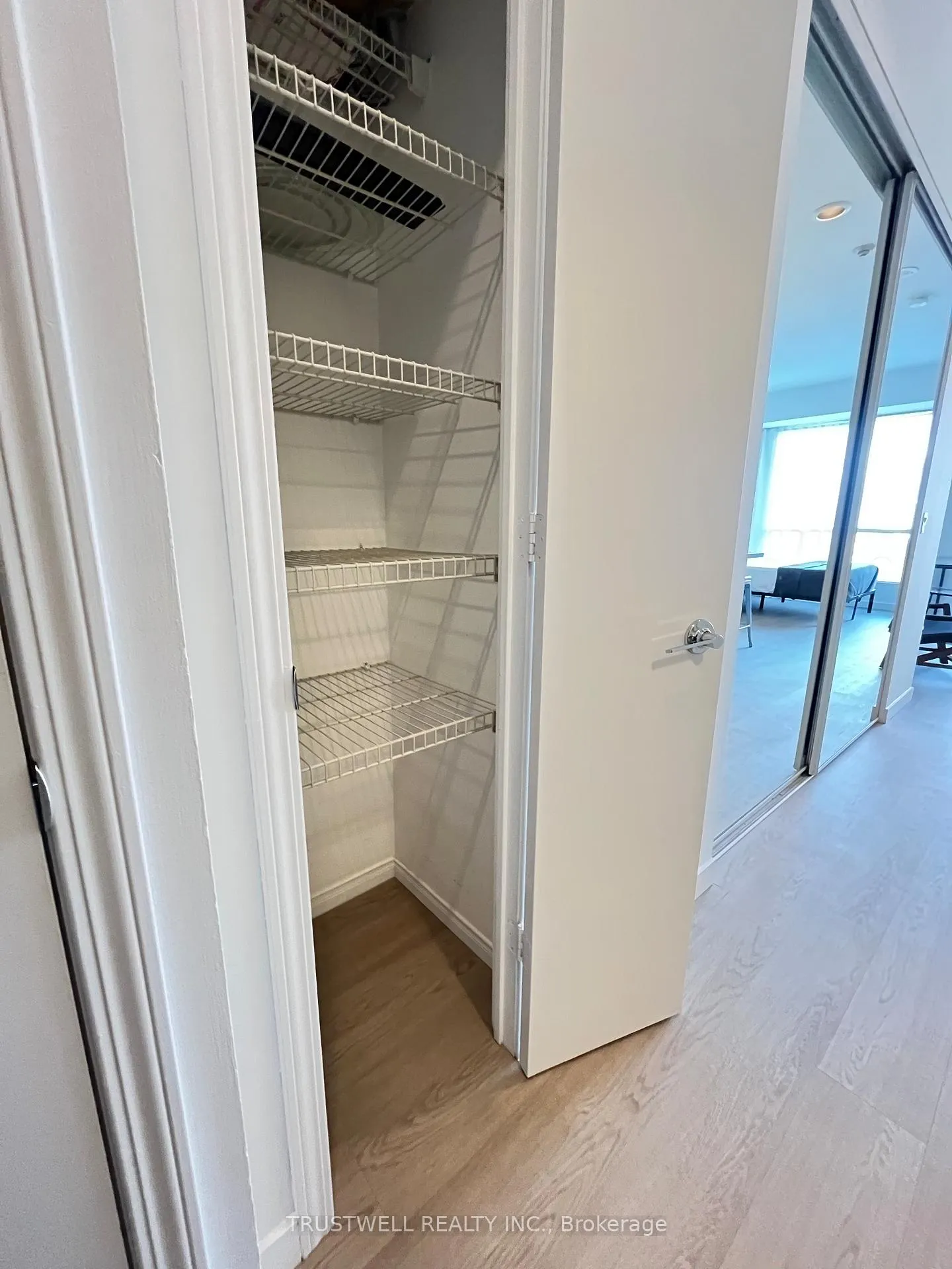 Photo 13 of Unit 2002, 7 King Street E, Toronto, Church-Yonge Corridor — HOMEH