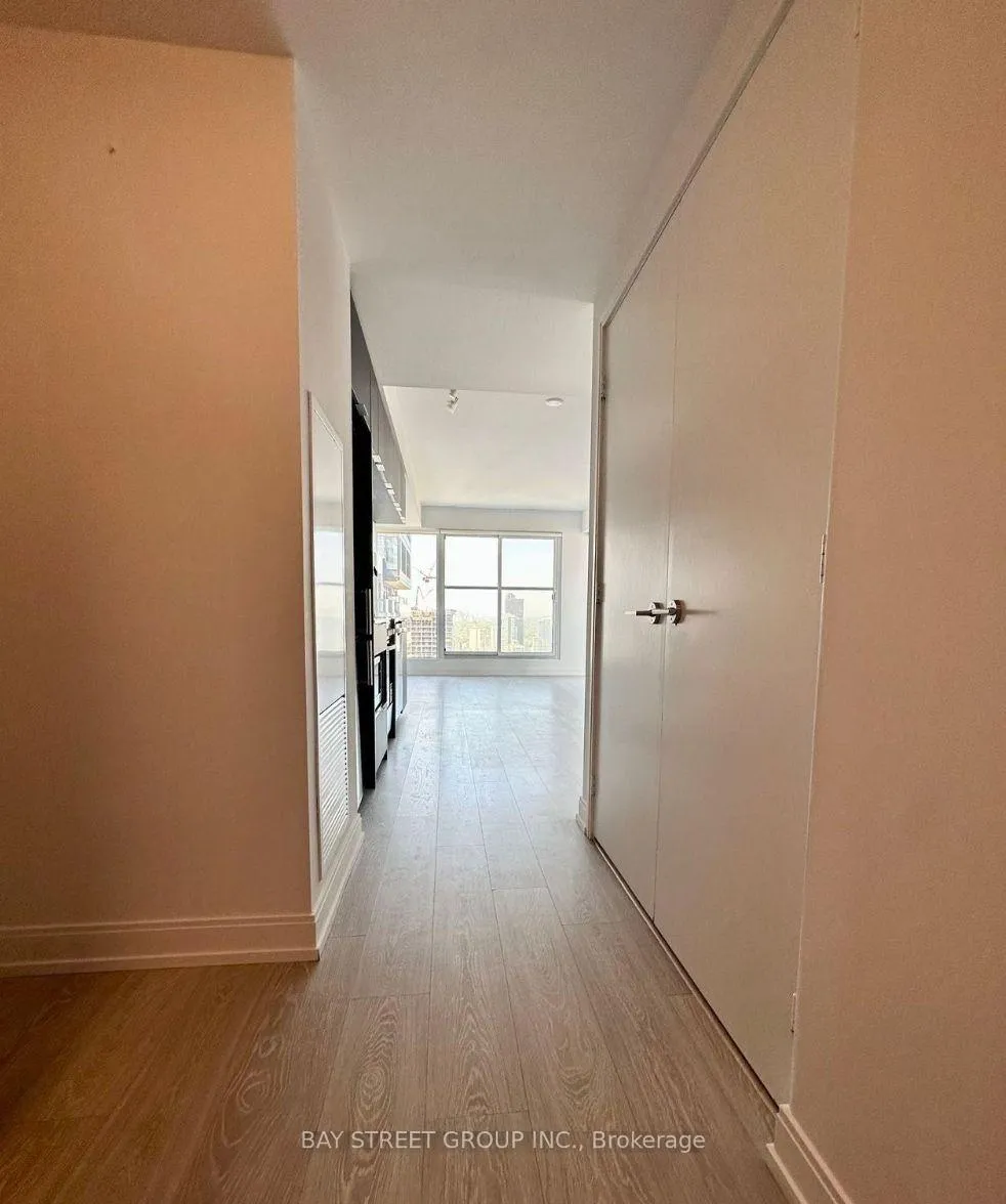 Photo 6 of Unit 5503, 181 Dundas Street E, Toronto, Church-Yonge Corridor — HOMEH