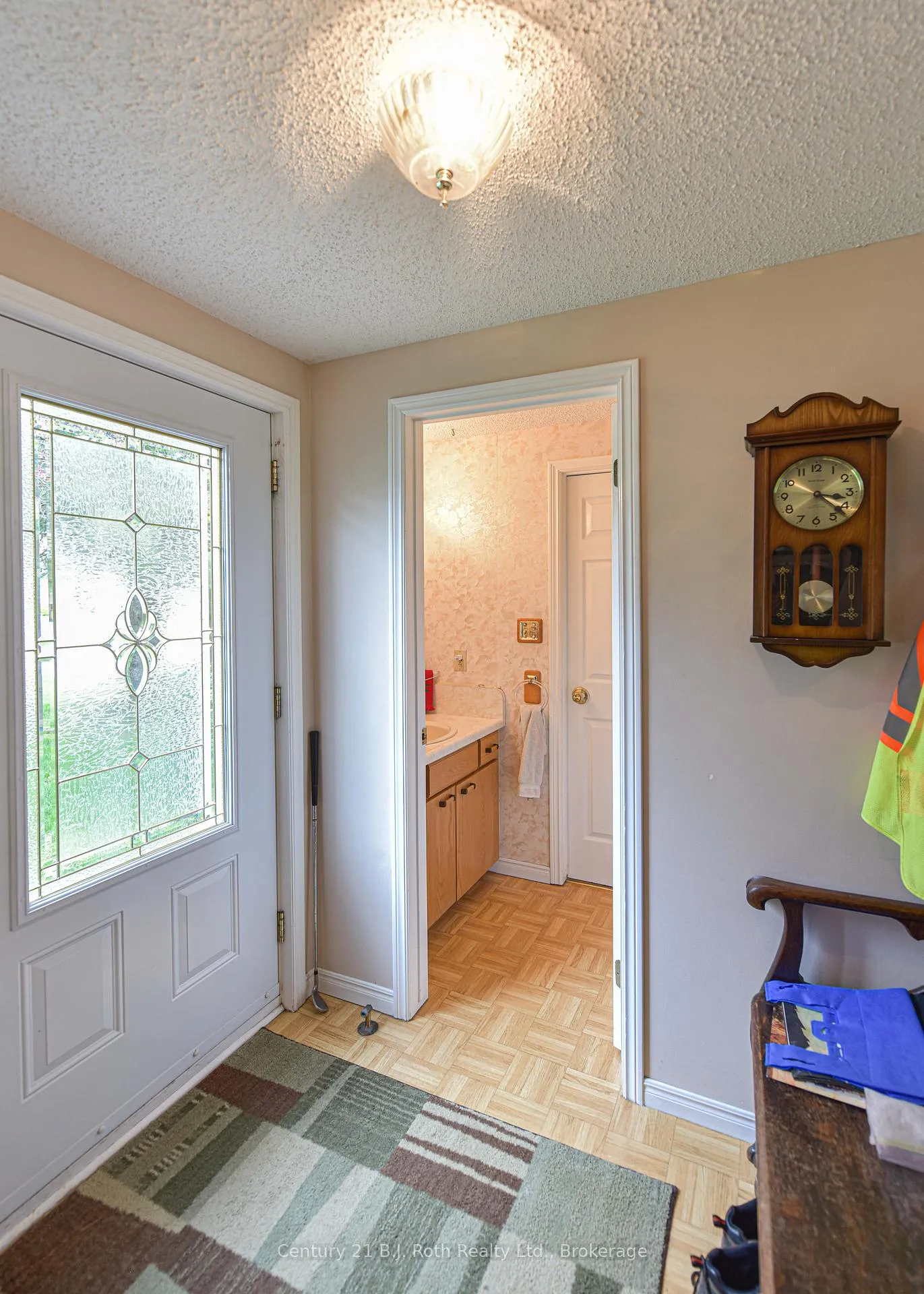 Photo 13 of 56 Tecumseth Pines Drive, New Tecumseth, Rural New Tecumseth — HOMEH