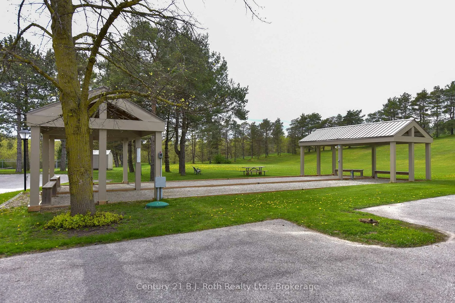 Photo 30 of 56 Tecumseth Pines Drive, New Tecumseth, Rural New Tecumseth — HOMEH